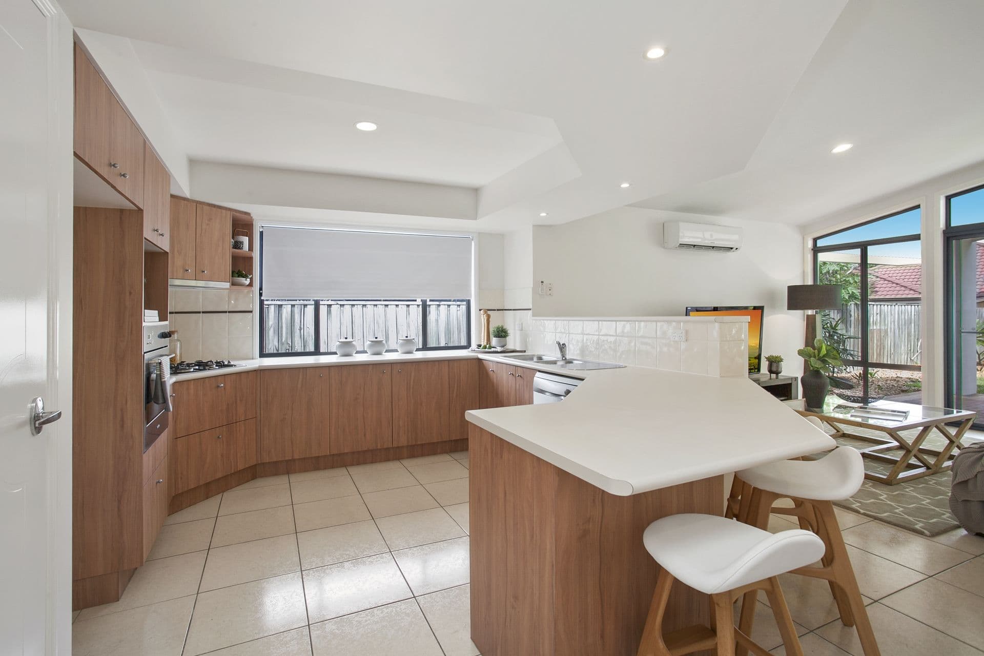 15 Lochern Court, North Lakes QLD 4509, North Lakes - Thumbnail 5