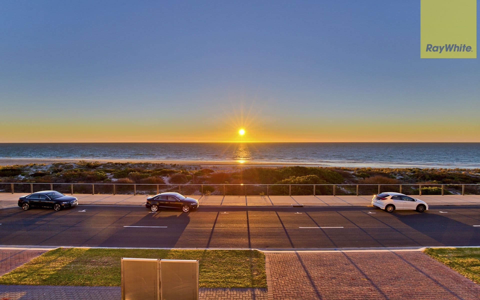 39 Esplanade, Henley Beach South SA 5022, Henley Beach South - Thumbnail 3