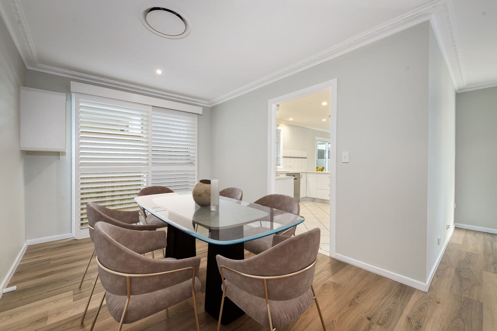 20 Runaway Bay Avenue, Runaway Bay QLD 4216, Runaway Bay - Thumbnail 5