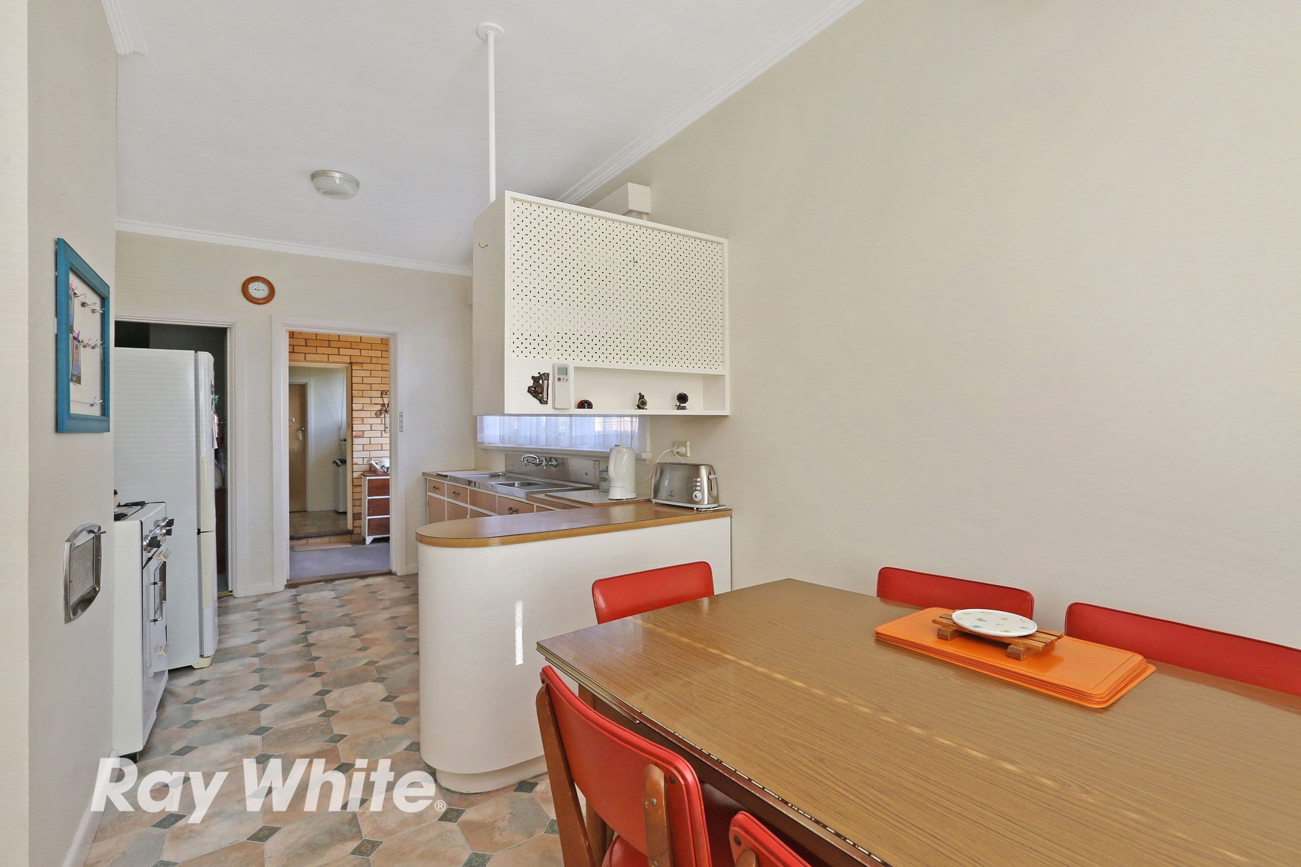 86 Calvert Street, Hamlyn Heights VIC 3215, Hamlyn Heights - Thumbnail 4
