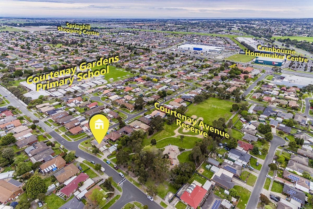46 Courtenay Avenue, Cranbourne North VIC 3977, Cranbourne North - Thumbnail 3