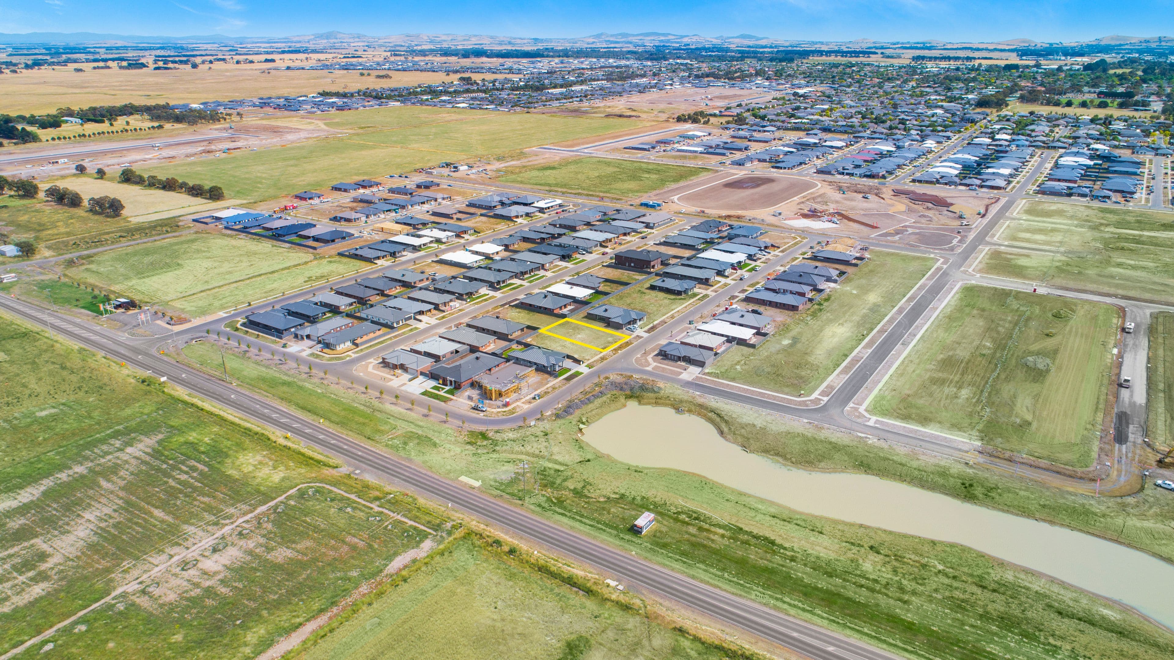 21 Roscommon Avenue, Alfredton  Victoria  3350, Australia, Alfredton - Thumbnail 4