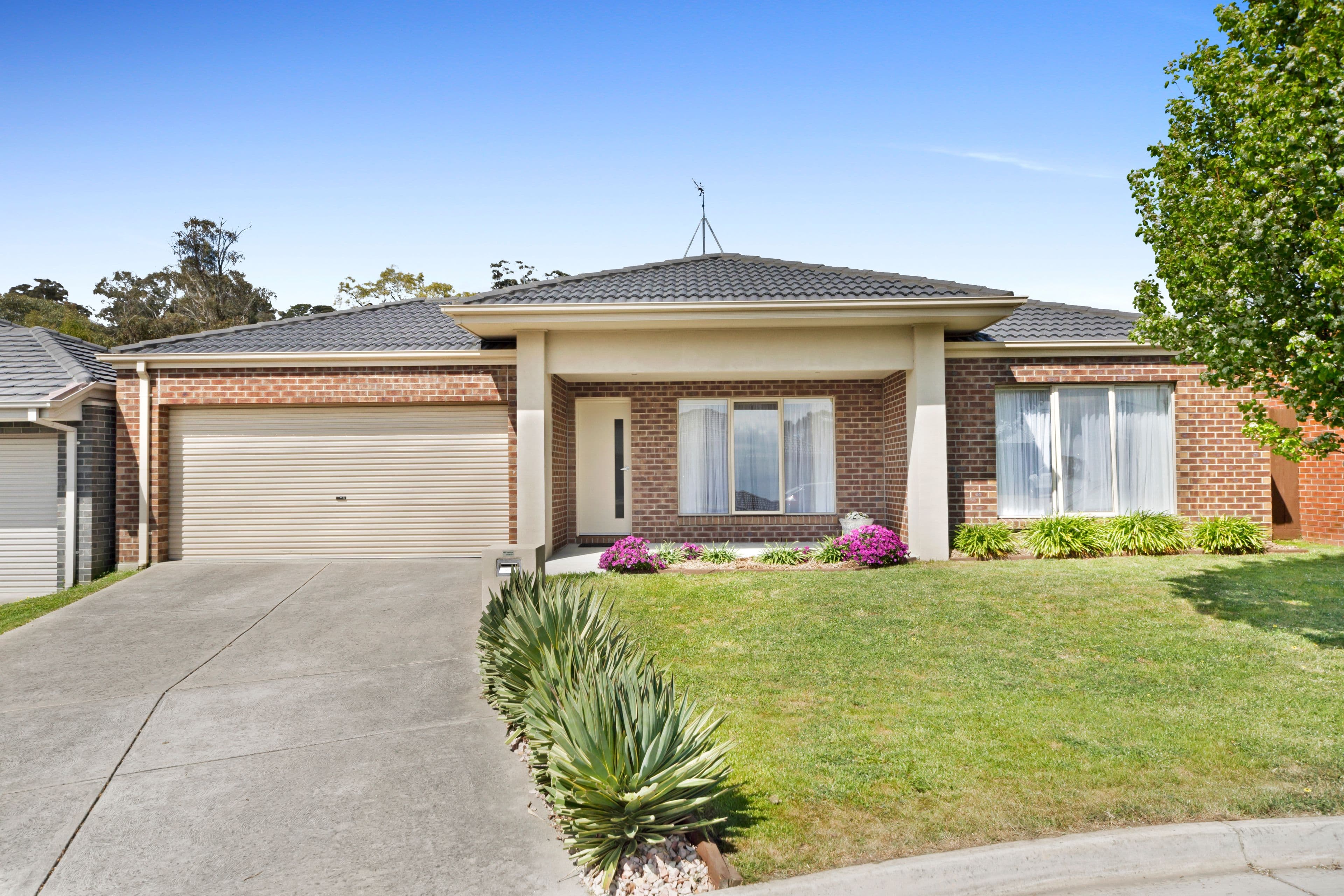 11 Ludbrook Court, Brown Hill  Victoria  3350, Australia, Brown Hill - Image 1