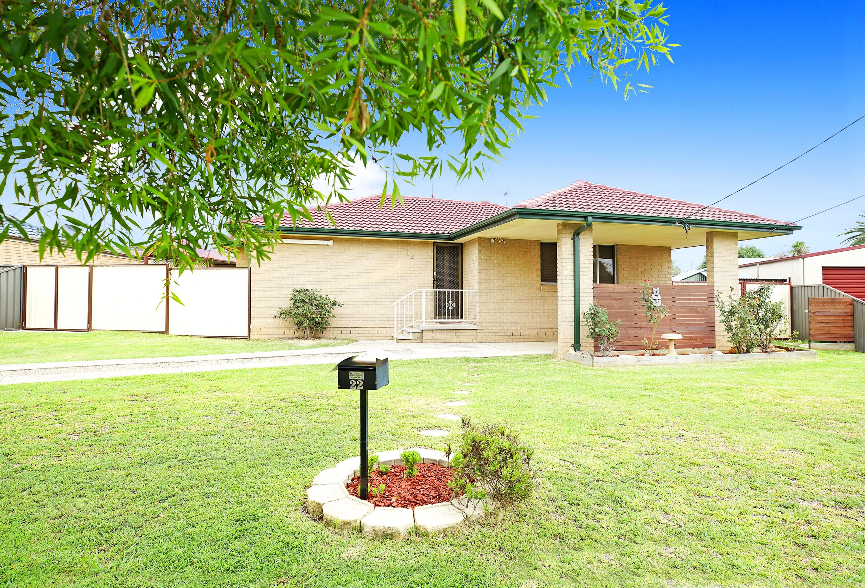 22 Melita Road, Cambridge Park - Image 1