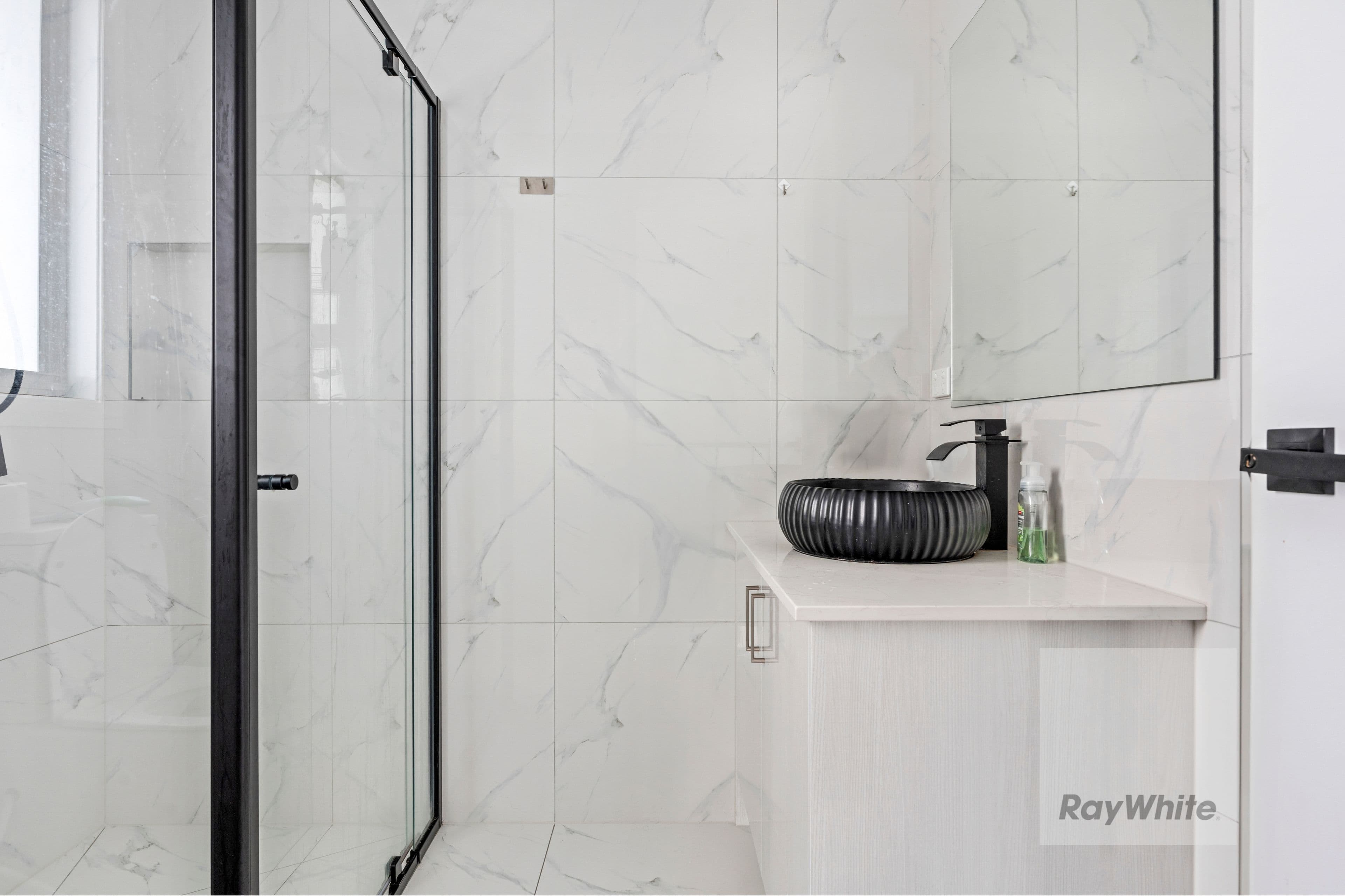 108 Messmate Street, Lalor VIC 3075, Lalor - Thumbnail 8