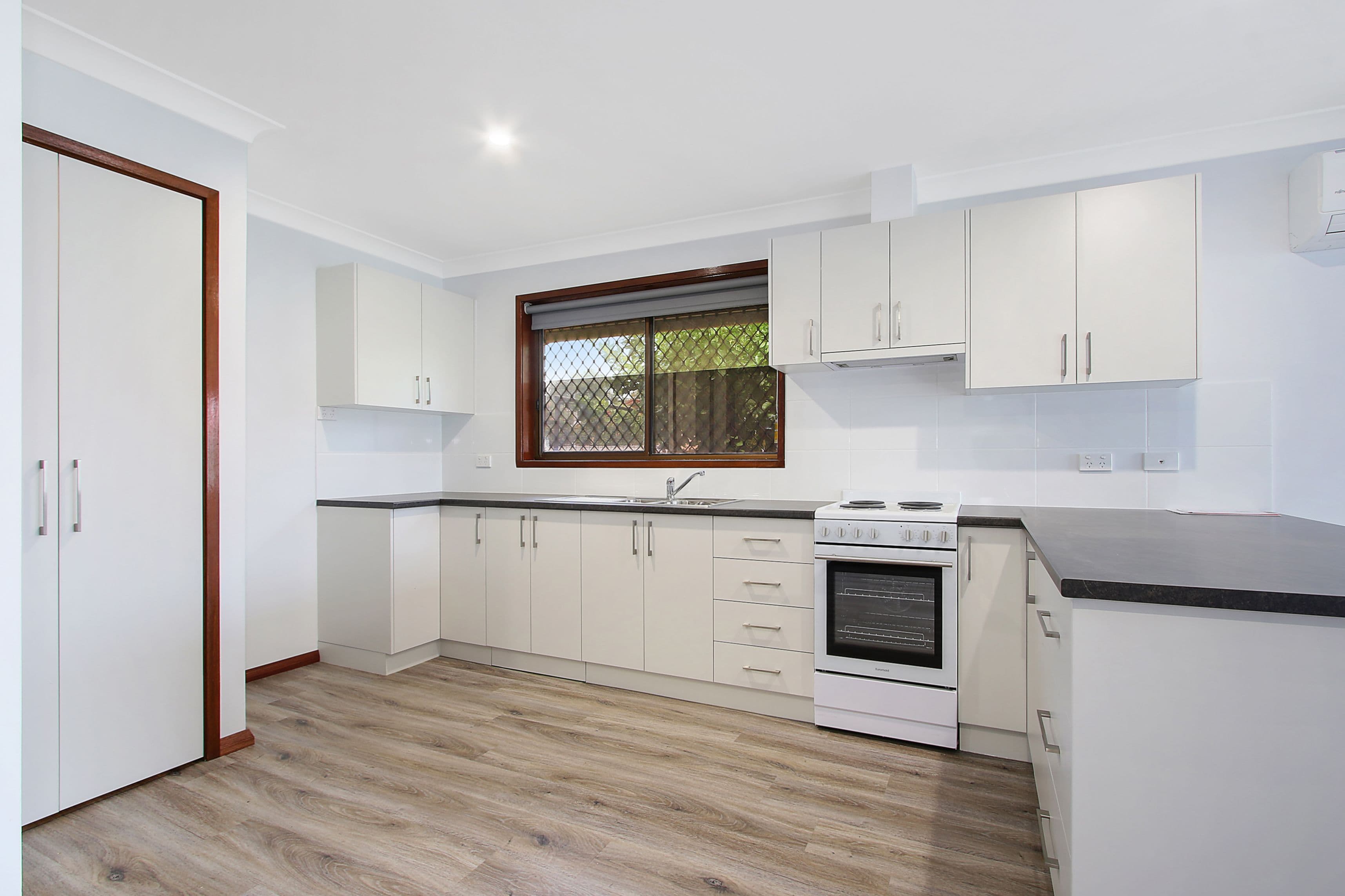 14 Baelon Street, Wodonga VIC 3690, Wodonga - Thumbnail 3