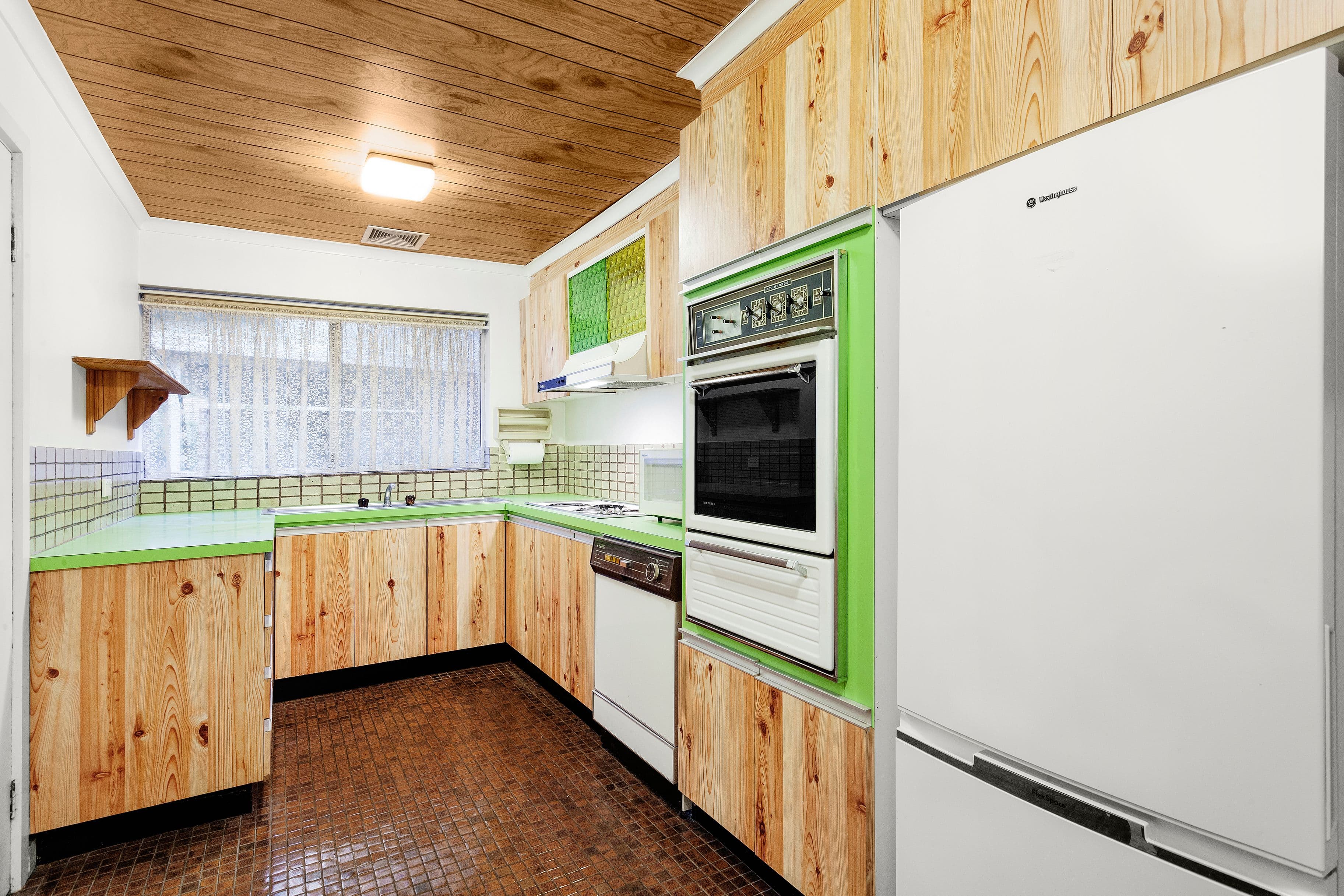 27 Oakdene Crescent, Carnegie VIC 3163, Carnegie - Thumbnail 6