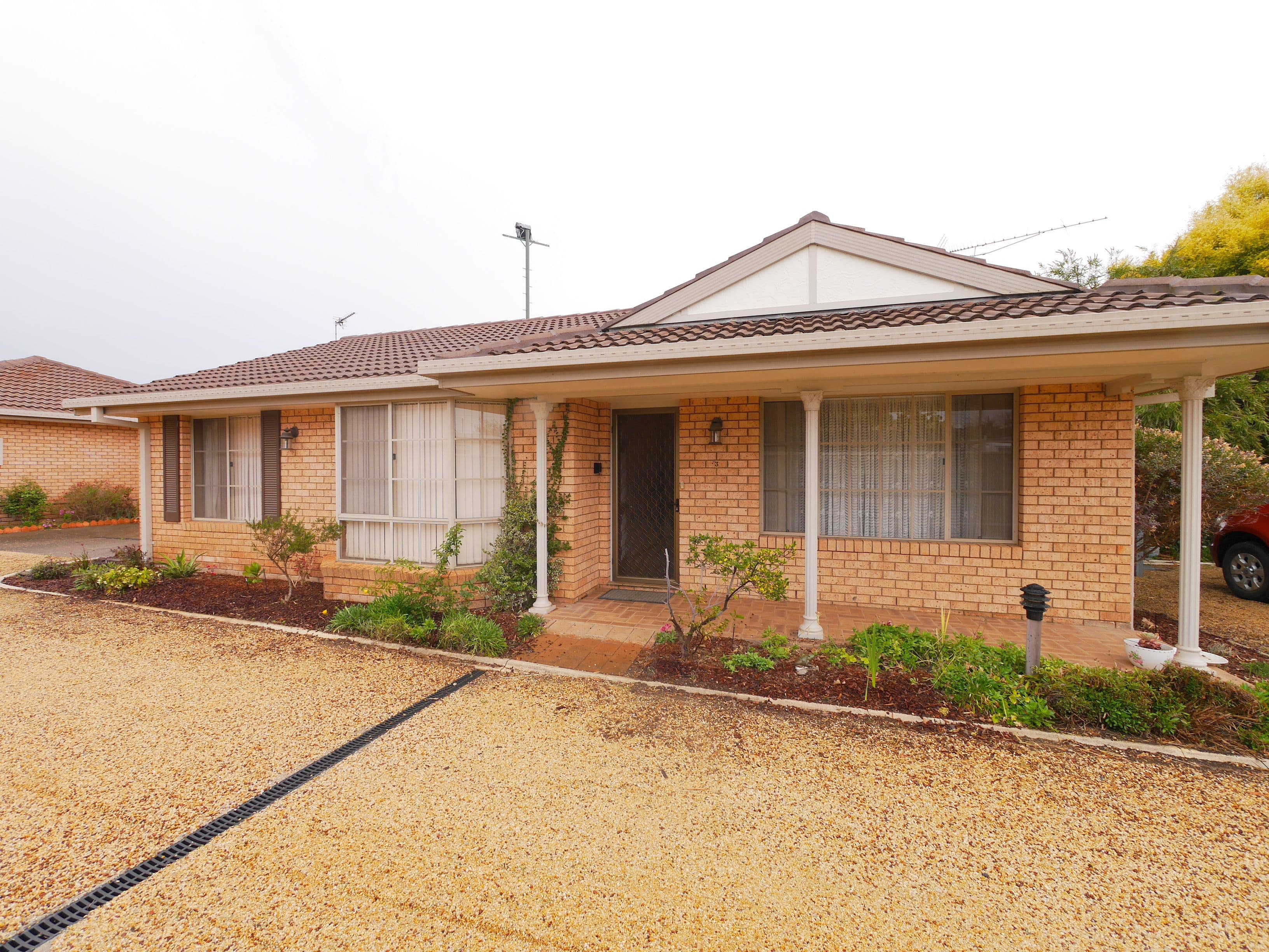 35 Vaux Street, Cowra - Image 1