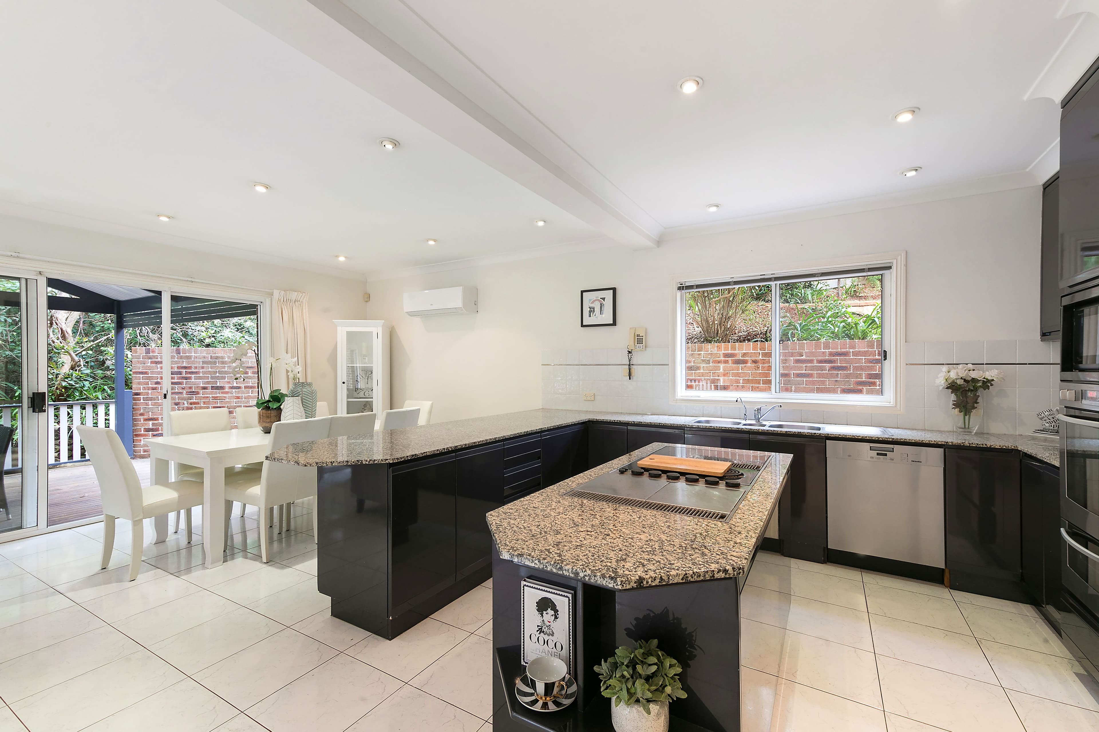 19 Finlay Road, Warrawee NSW 2074, Warrawee - Thumbnail 4