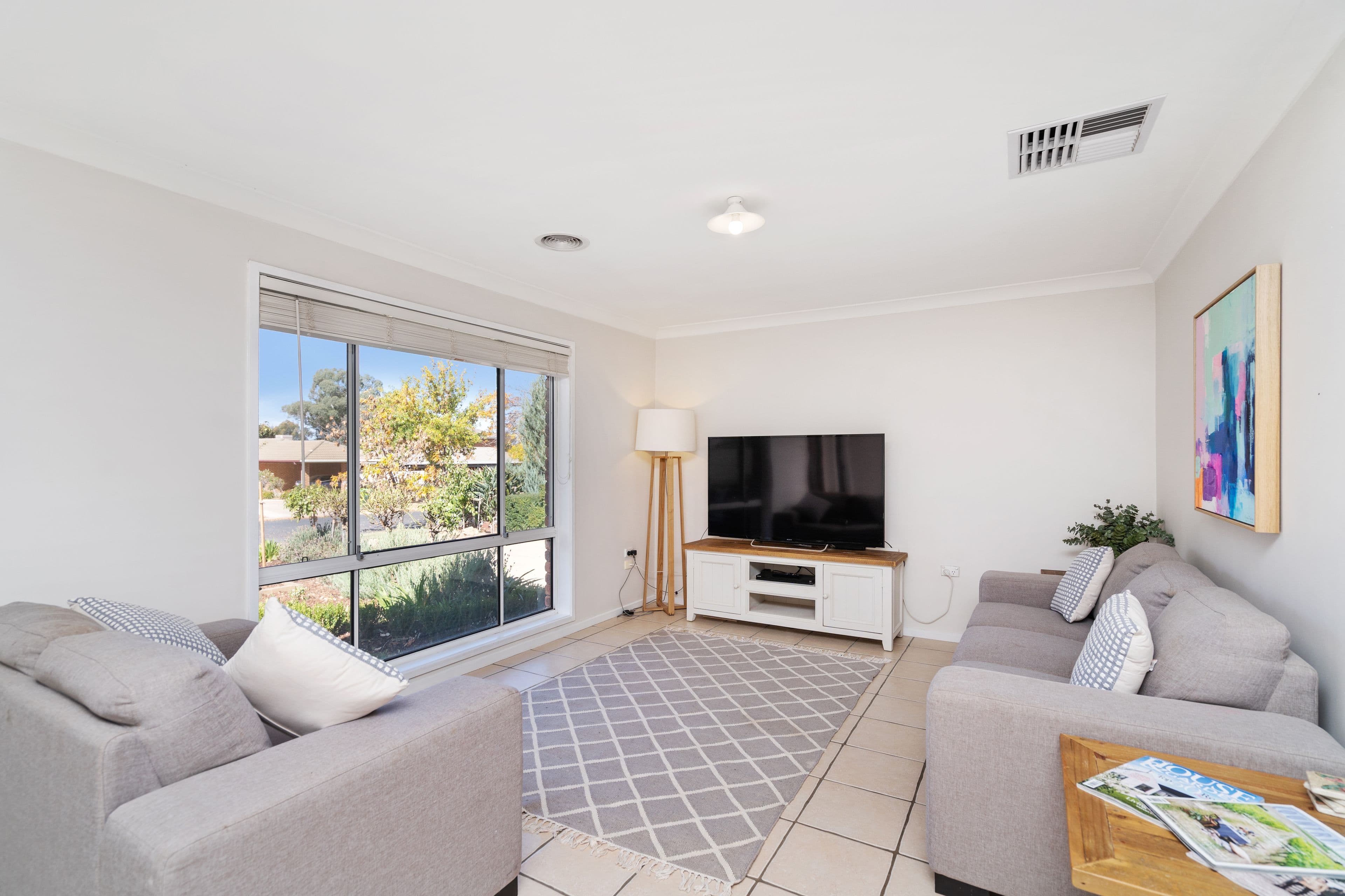 9 Atkins Place, Estella NSW 2650, Estella - Thumbnail 3