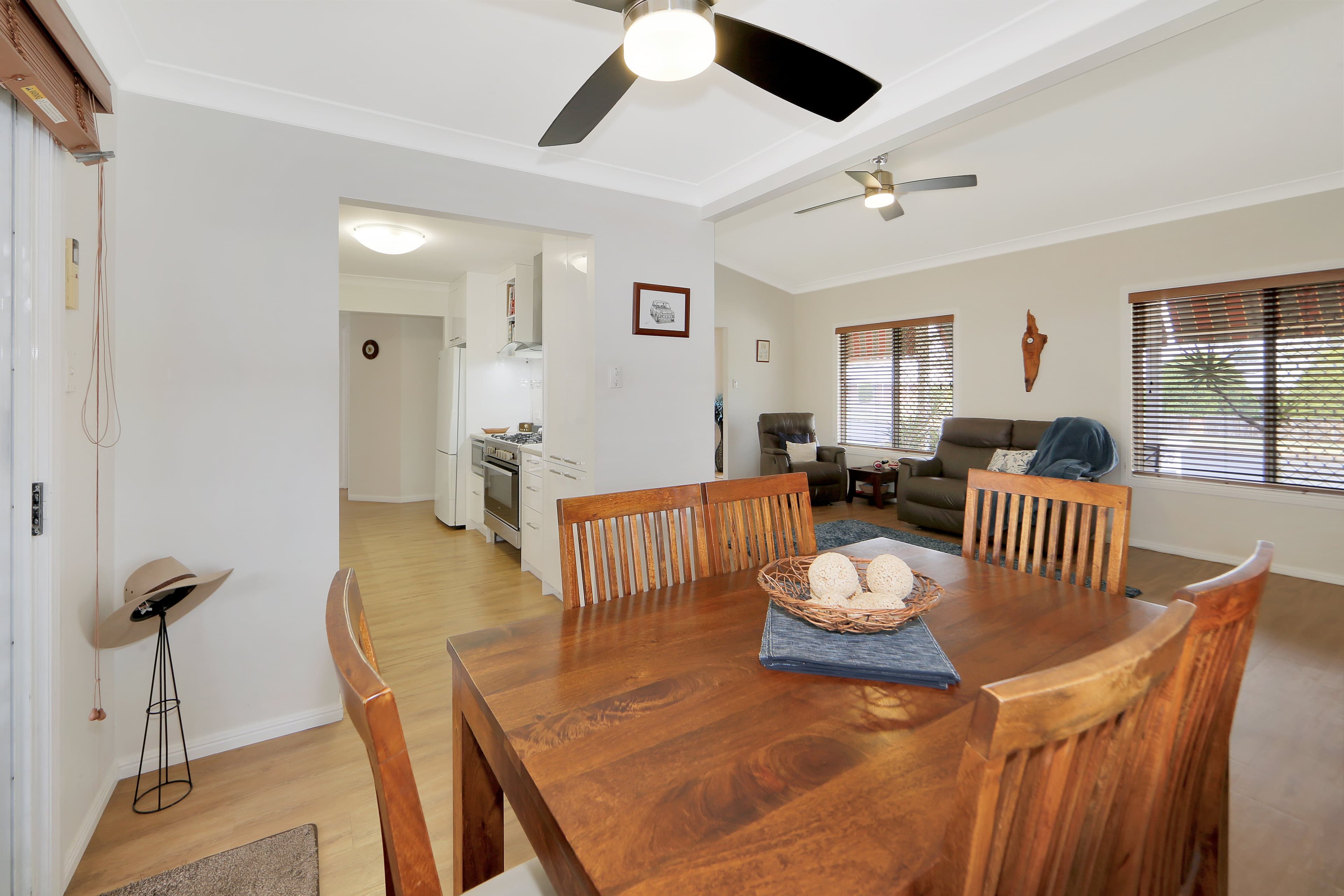 15 Mayfair Street, Point Vernon QLD 4655, Point Vernon - Thumbnail 8