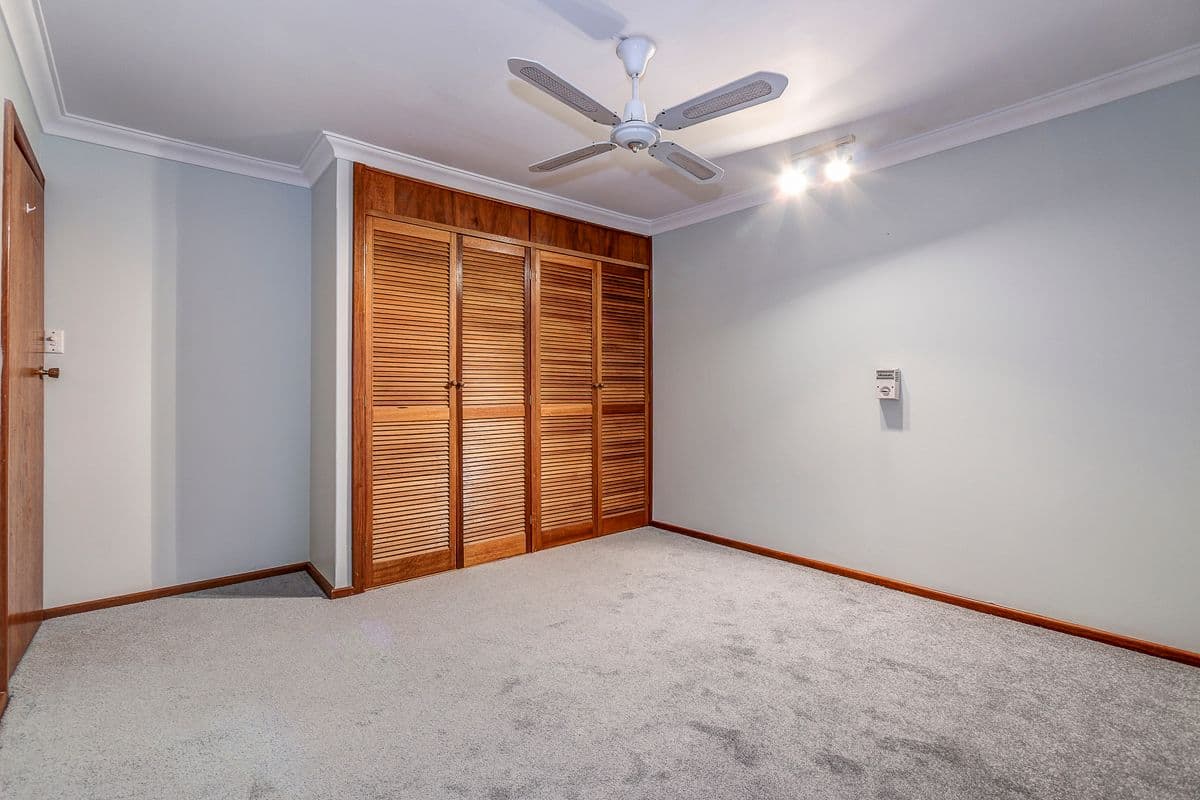 27 Blackadder Road, Swan View WA 6056, Swan View - Thumbnail 8
