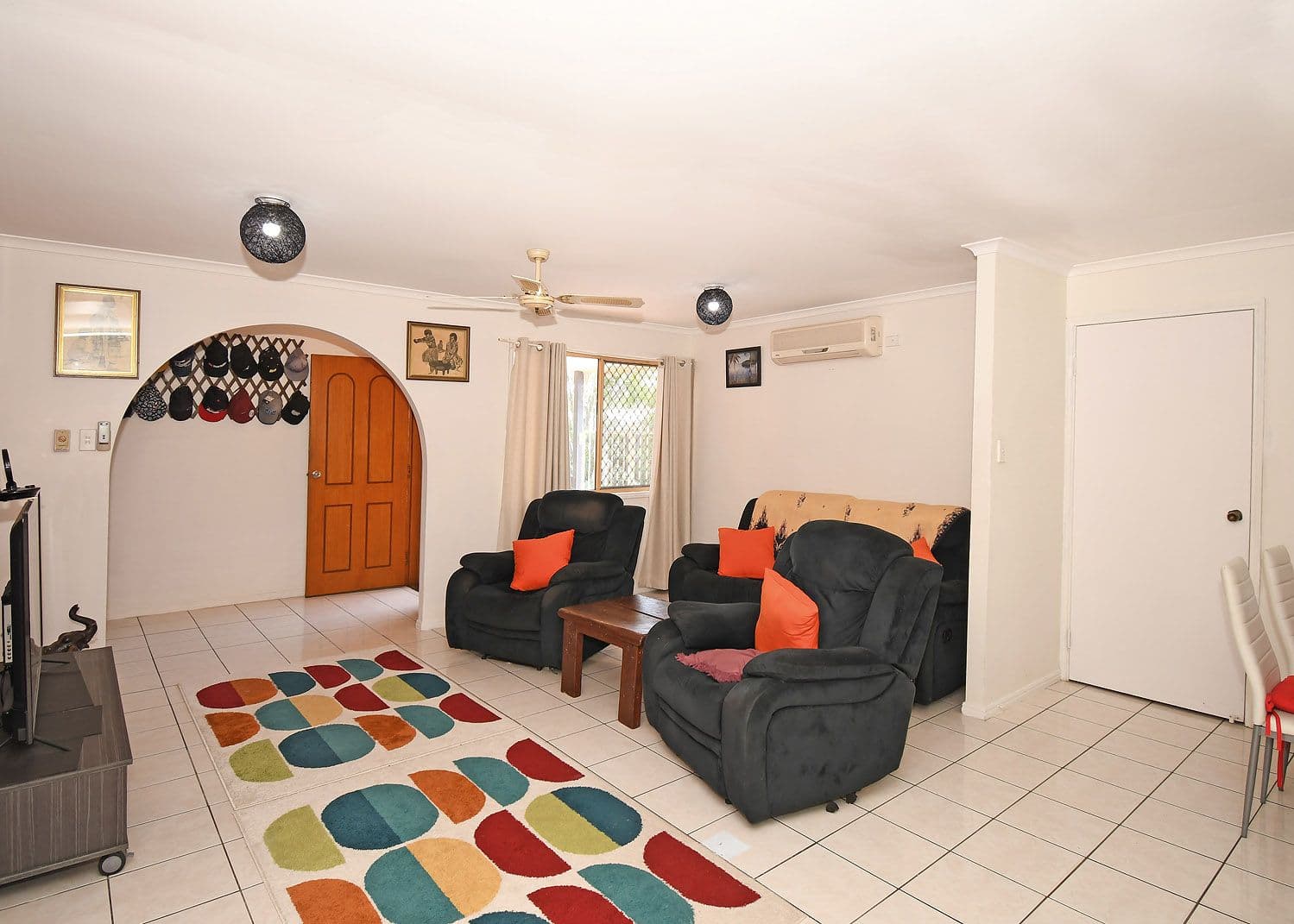 305 Boat Harbour Drive, Scarness QLD 4655, Scarness - Thumbnail 6
