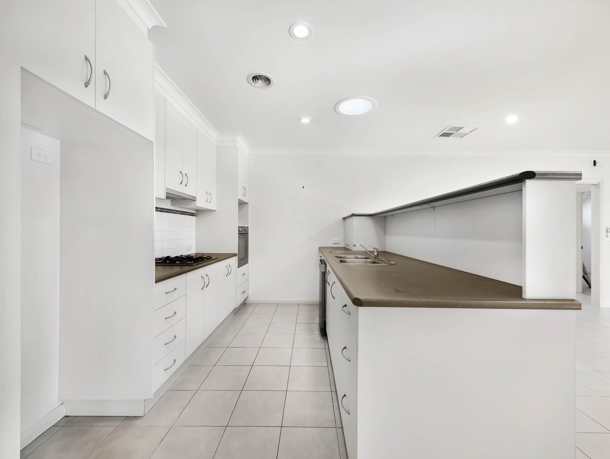 16 Rebecca Way, Yarrawonga VIC 3730, Yarrawonga - Thumbnail 5
