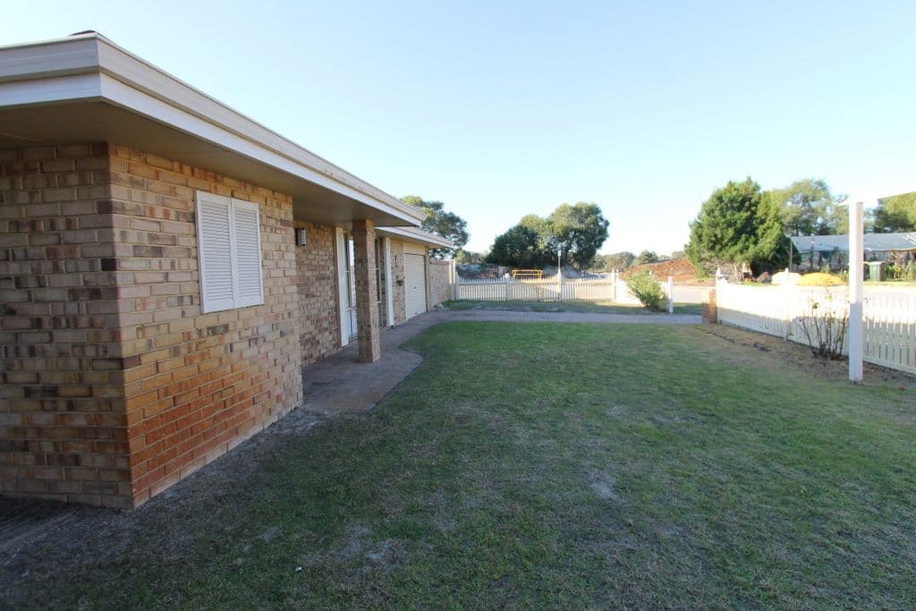 7 Fairfield Drive, Ballajura WA 6066, Ballajura - Thumbnail 2