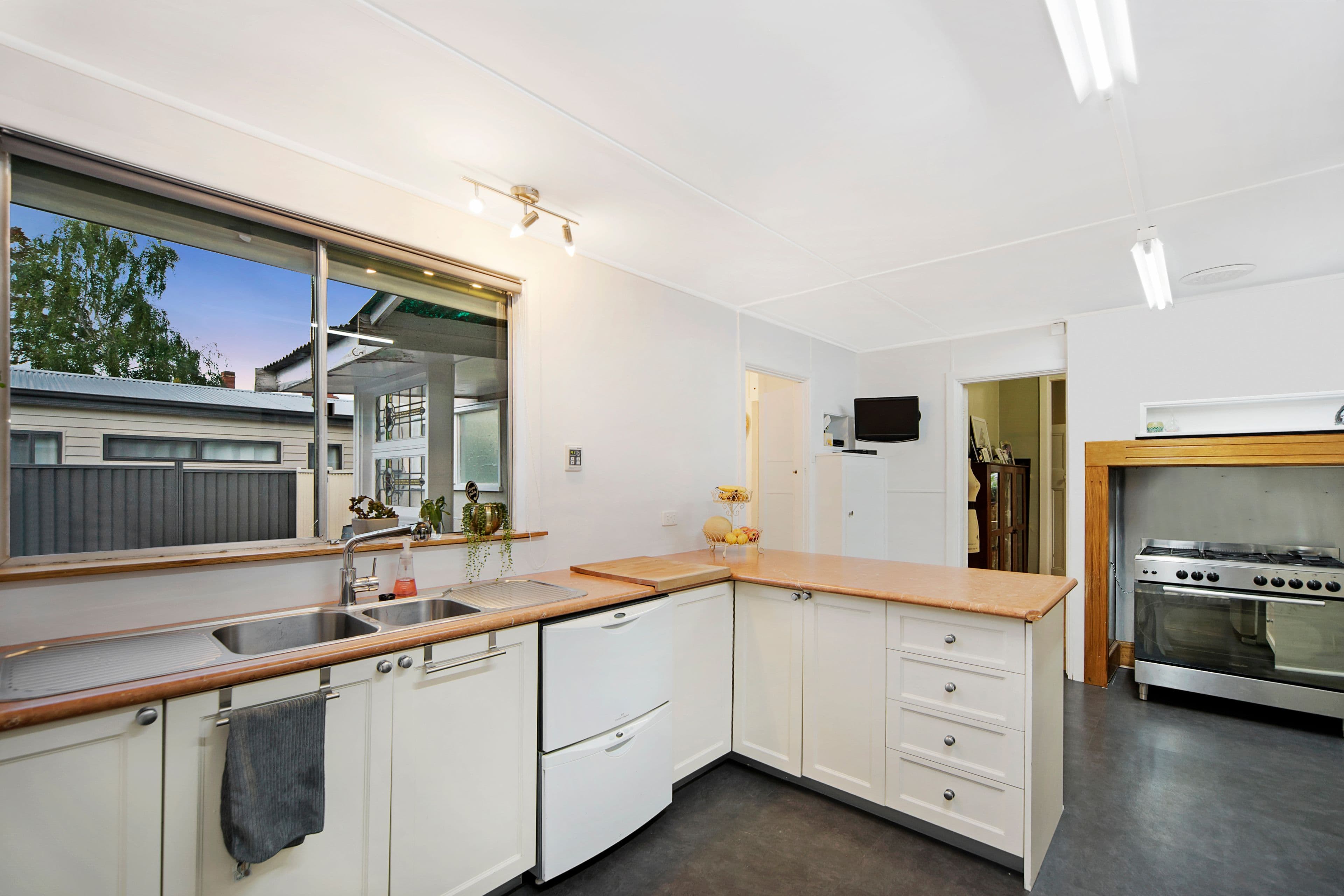 108 Drummond Street South, Ballarat Central VIC 3350, Ballarat Central - Thumbnail 6