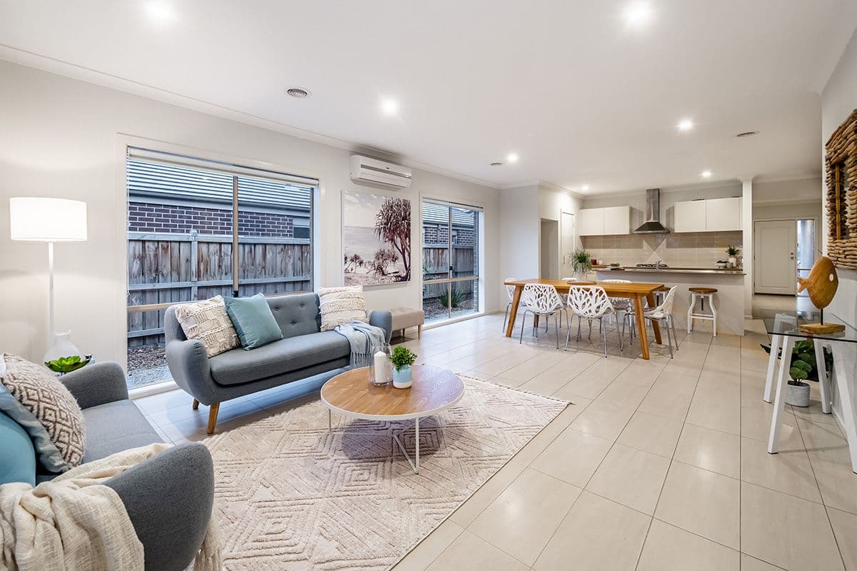 12 Fenway Boulevard, Clyde North VIC 3978, Clyde North - Thumbnail 7