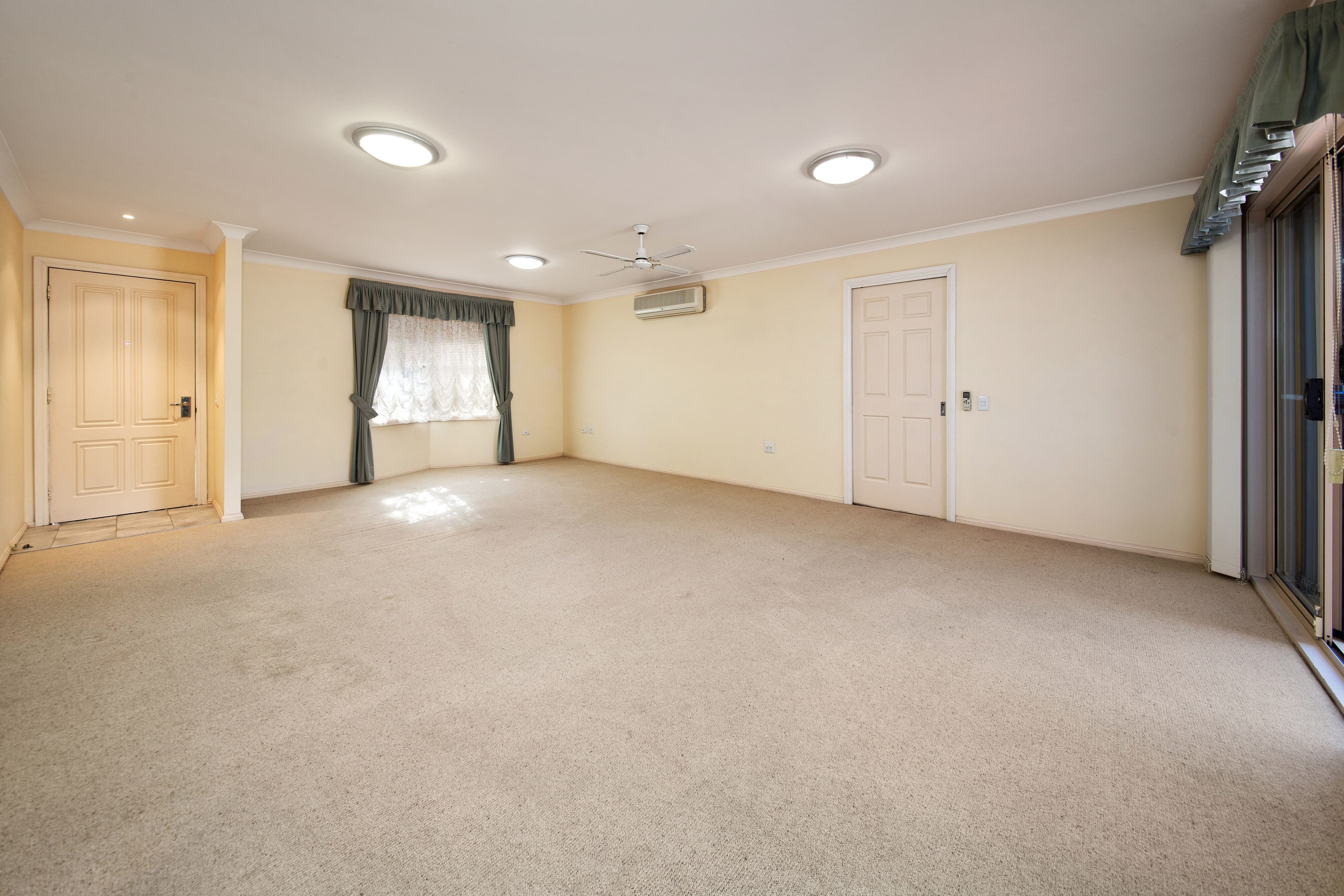14-16 Engadine Avenue, Engadine NSW 2233, Engadine - Thumbnail 2
