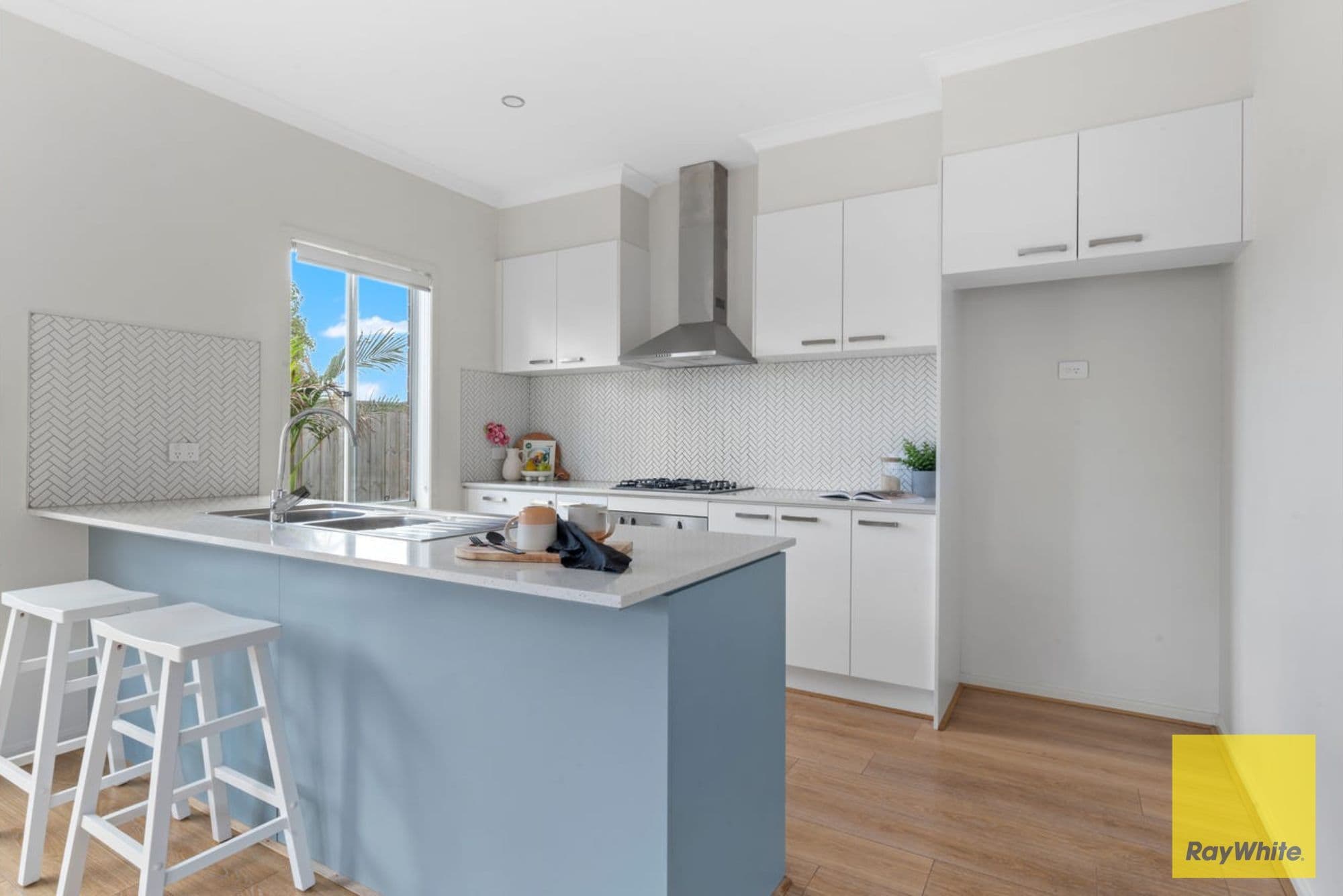 76 Ambassador Crescent, Point Cook VIC 3030, Point Cook - Thumbnail 3