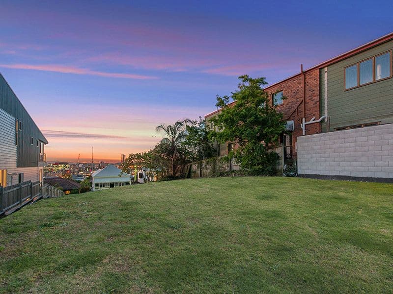7 Teneriffe Drive, New Farm QLD 4005, New Farm - Thumbnail 2