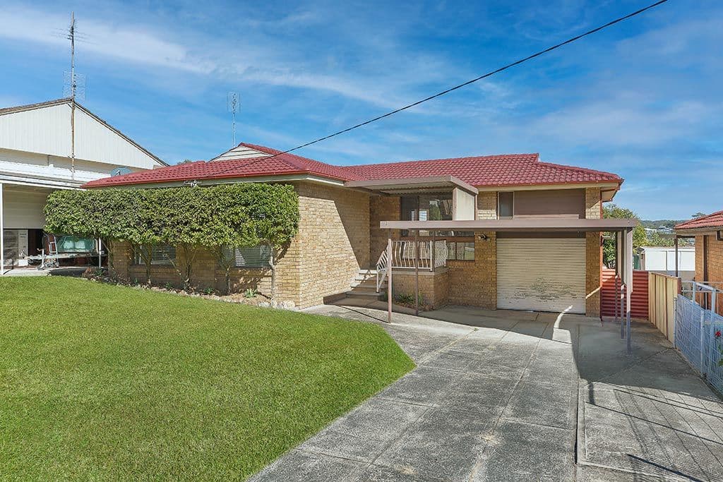 16 Carlisle Row, Fishing Point NSW 2283, Fishing Point - Image 1