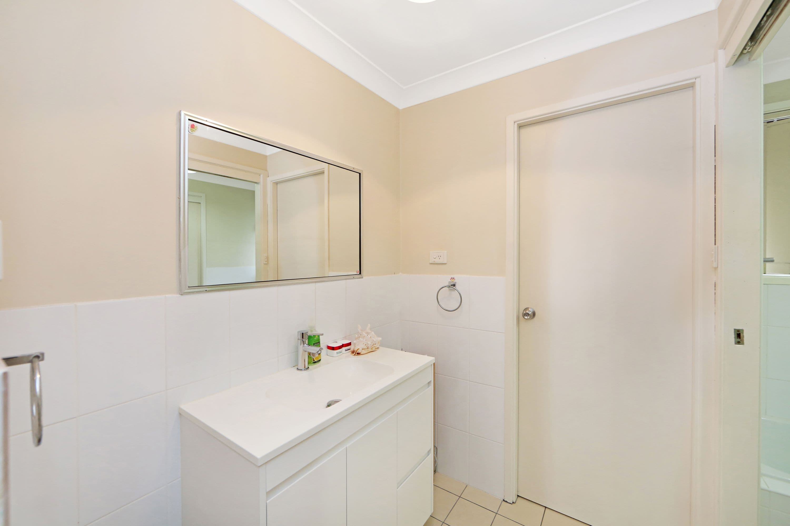 11 Penguin Road, Blue Haven - Thumbnail 8
