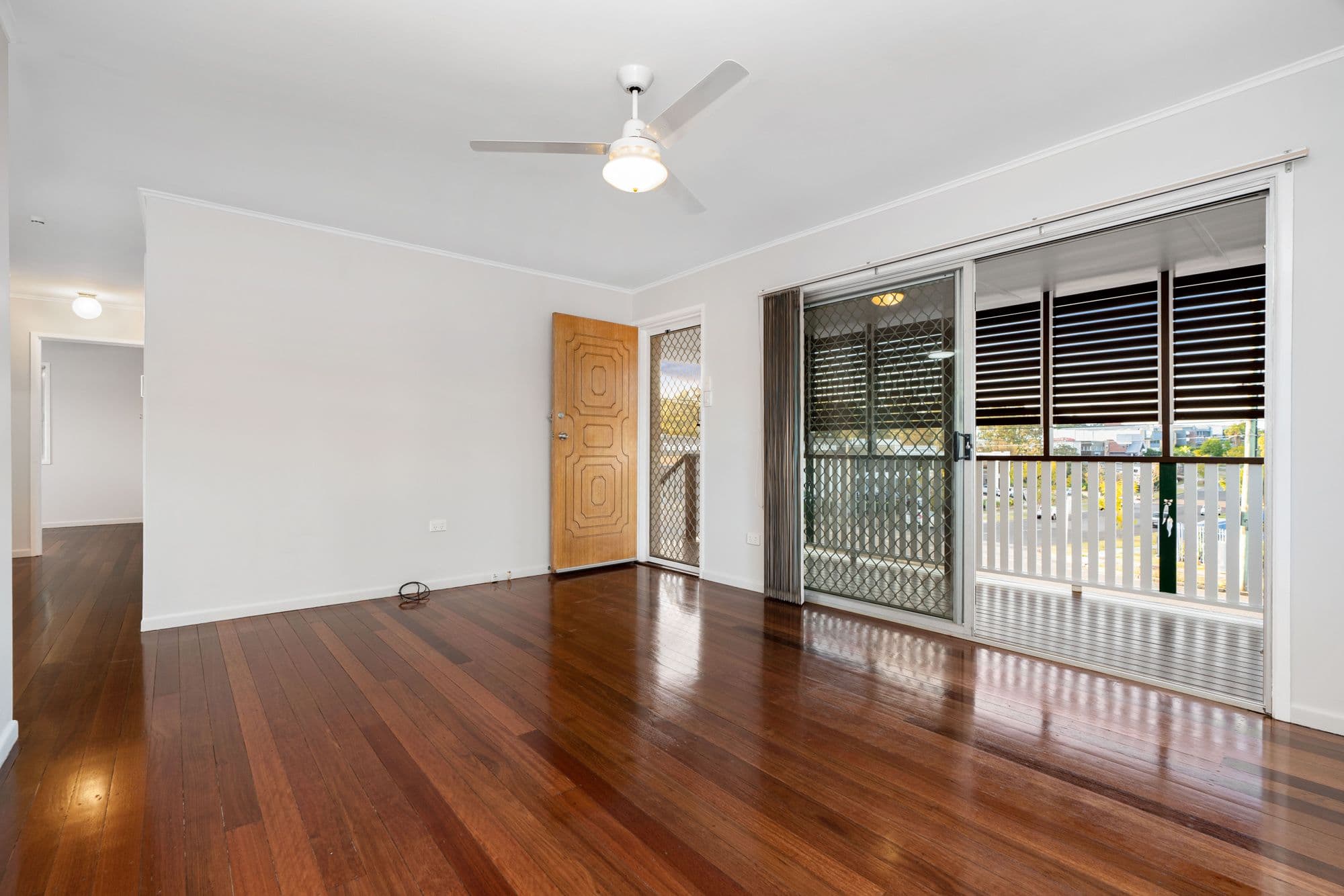 53 Wecker Road, Mansfield QLD 4122, Mansfield - Thumbnail 3