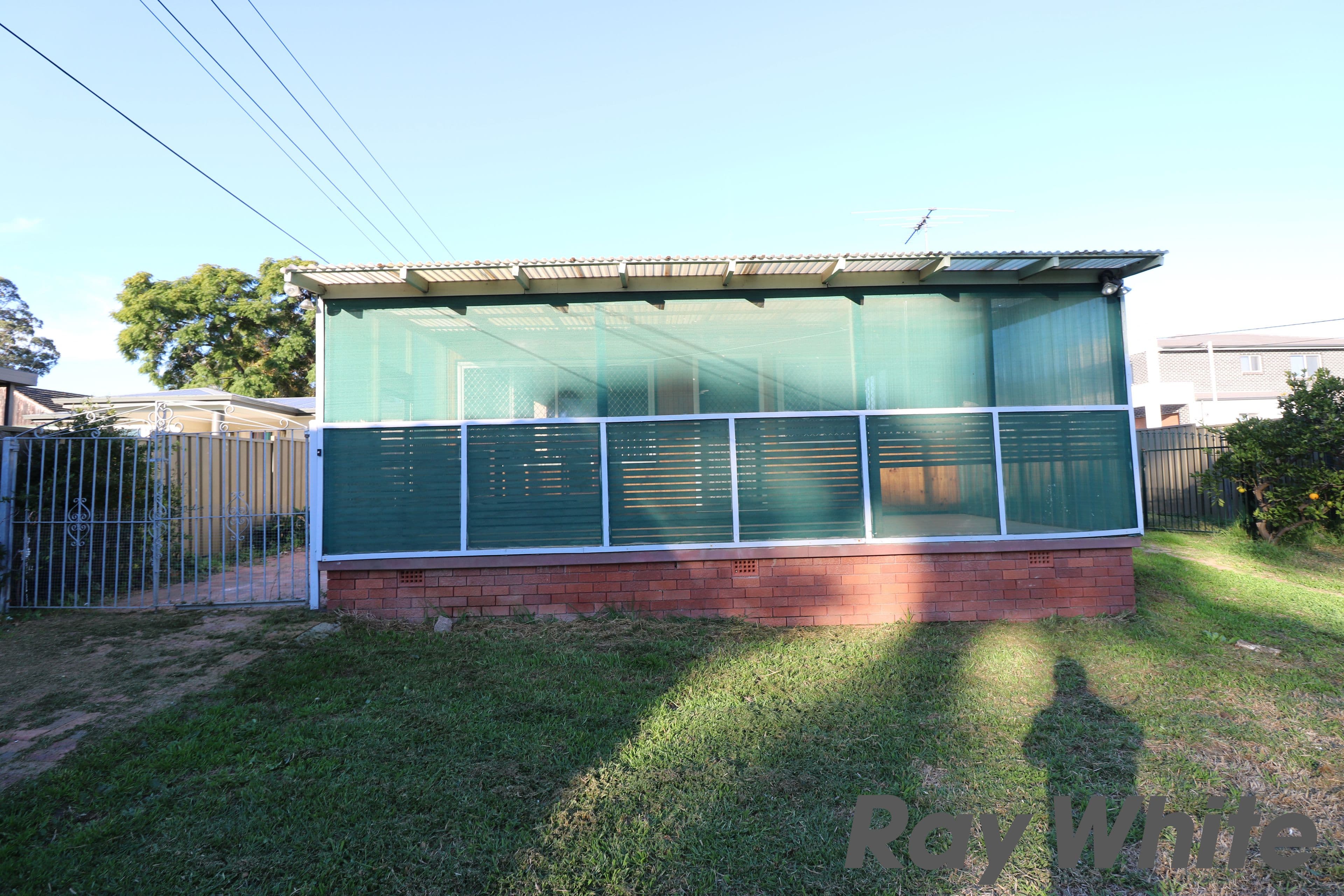16 Anderson Avenue, Mount Pritchard NSW 2170, Mount Pritchard - Thumbnail 2