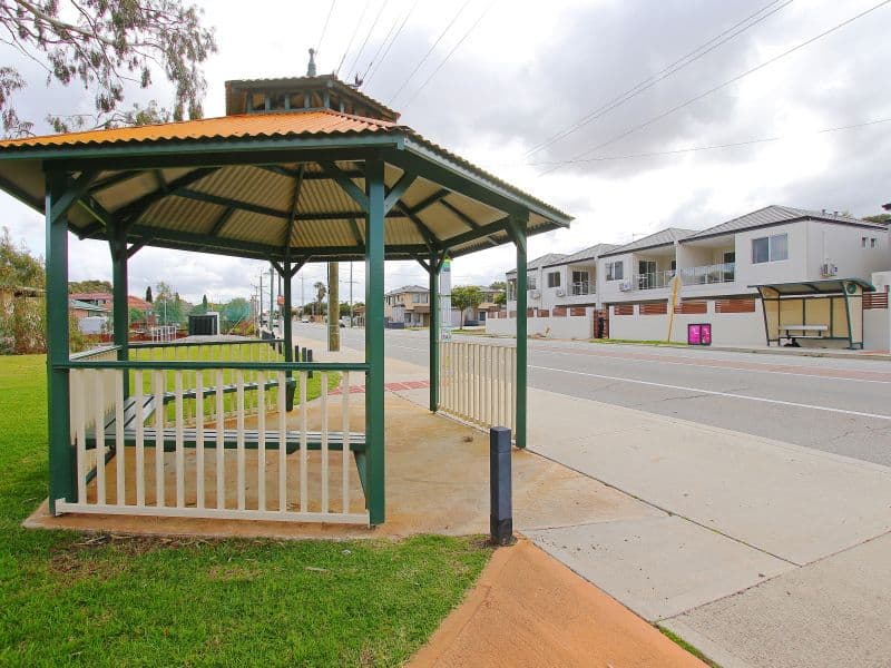 4/2 Wallace Street, Belmont WA 6104, Belmont - Thumbnail 3