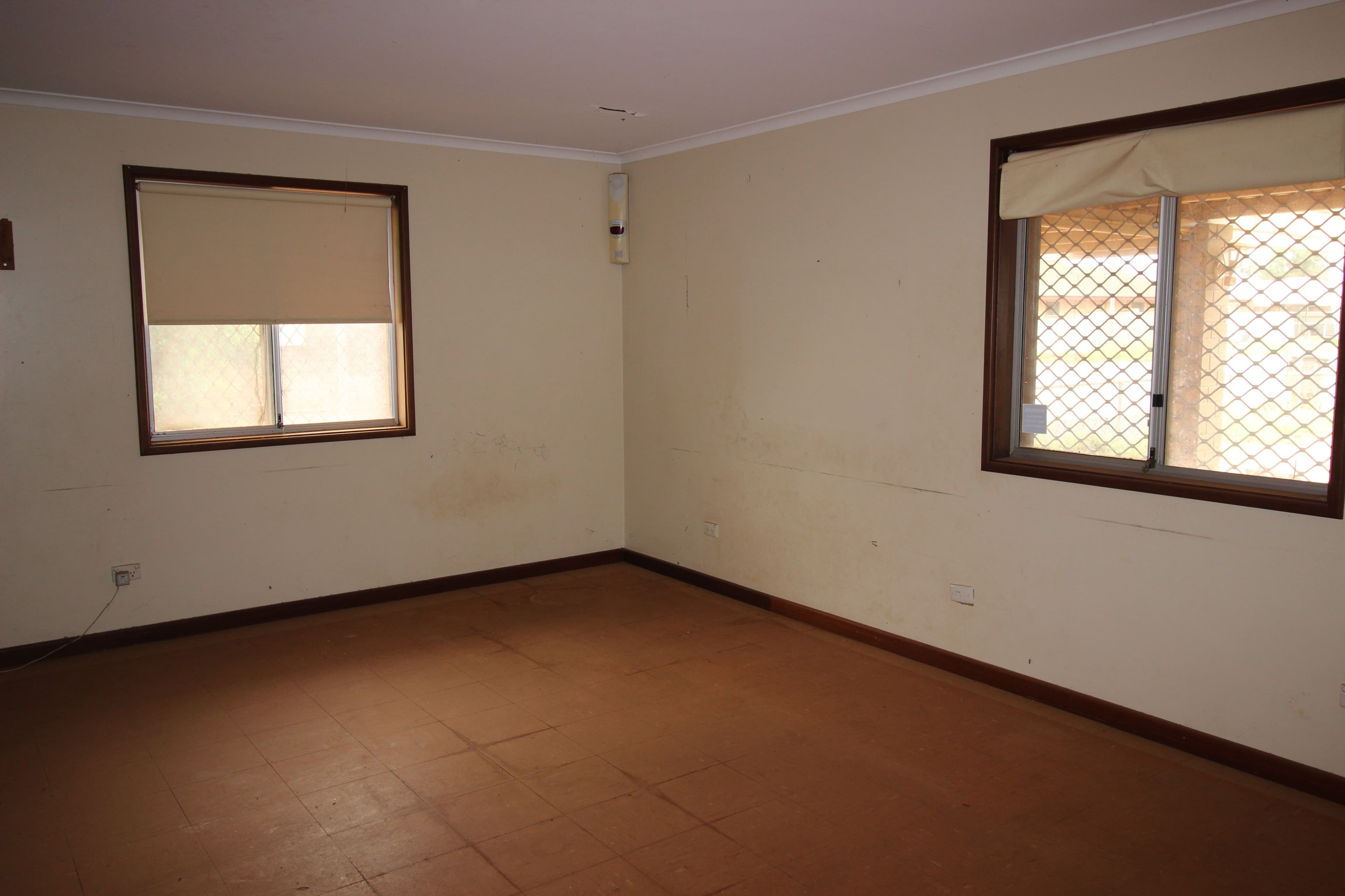 16 Yanderra Crescent, South Hedland WA 6722, South Hedland - Thumbnail 6