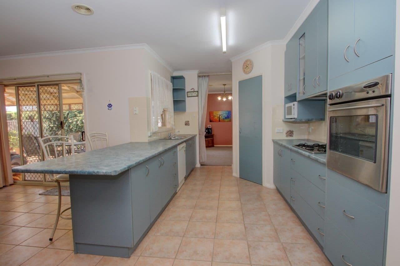 16 Sturt Street, Cobram VIC 3644, Cobram - Thumbnail 5