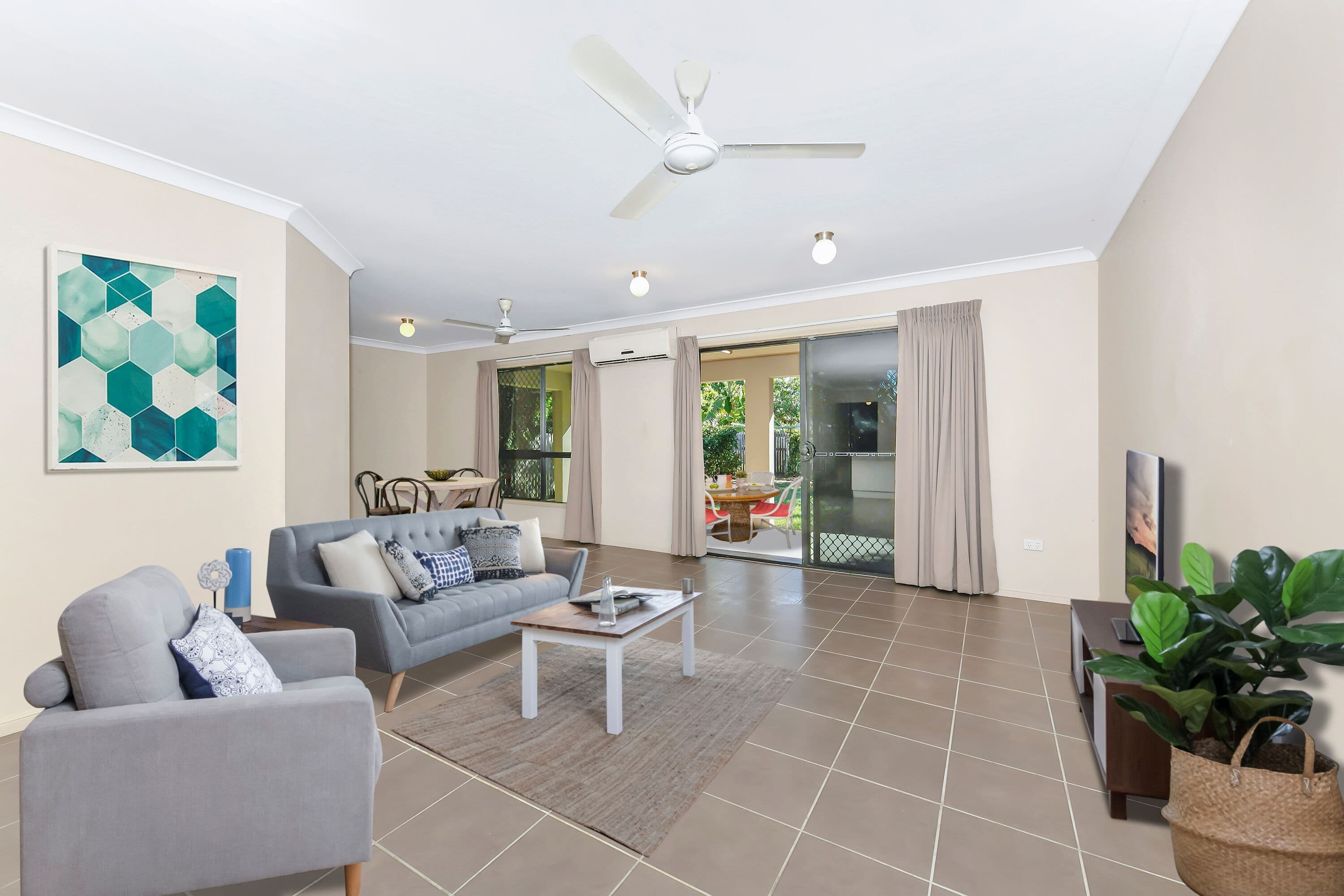 8 Abbott Street, Oonoonba QLD 4811, Oonoonba - Image 1