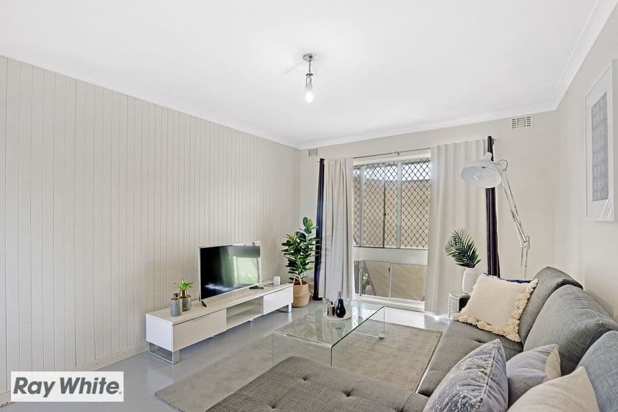 8 Shalford Way, Girrawheen WA 6064, Girrawheen - Image 1