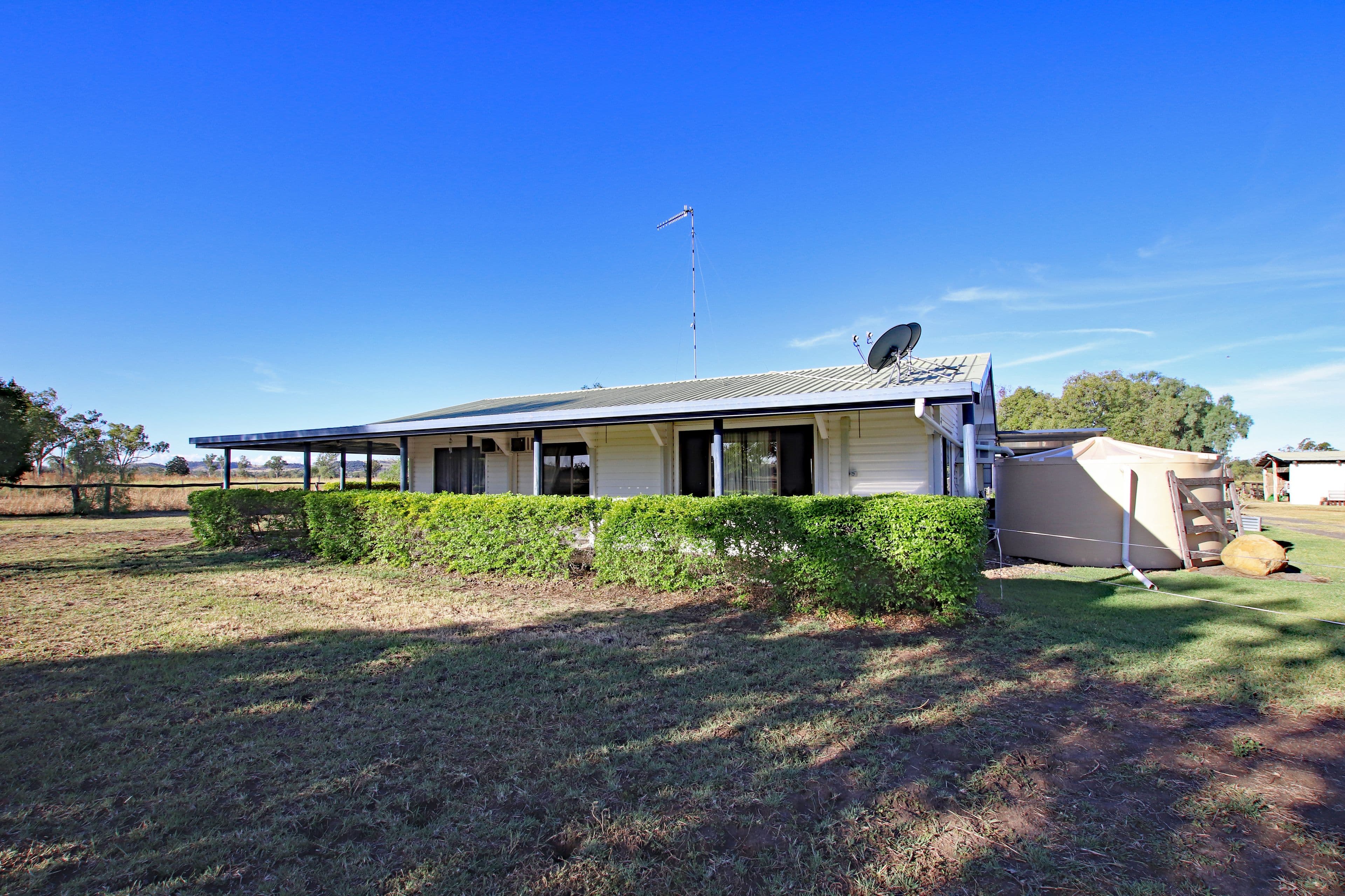 102 Cocks Millard Road, Thangool QLD 4716, Thangool - Thumbnail 5