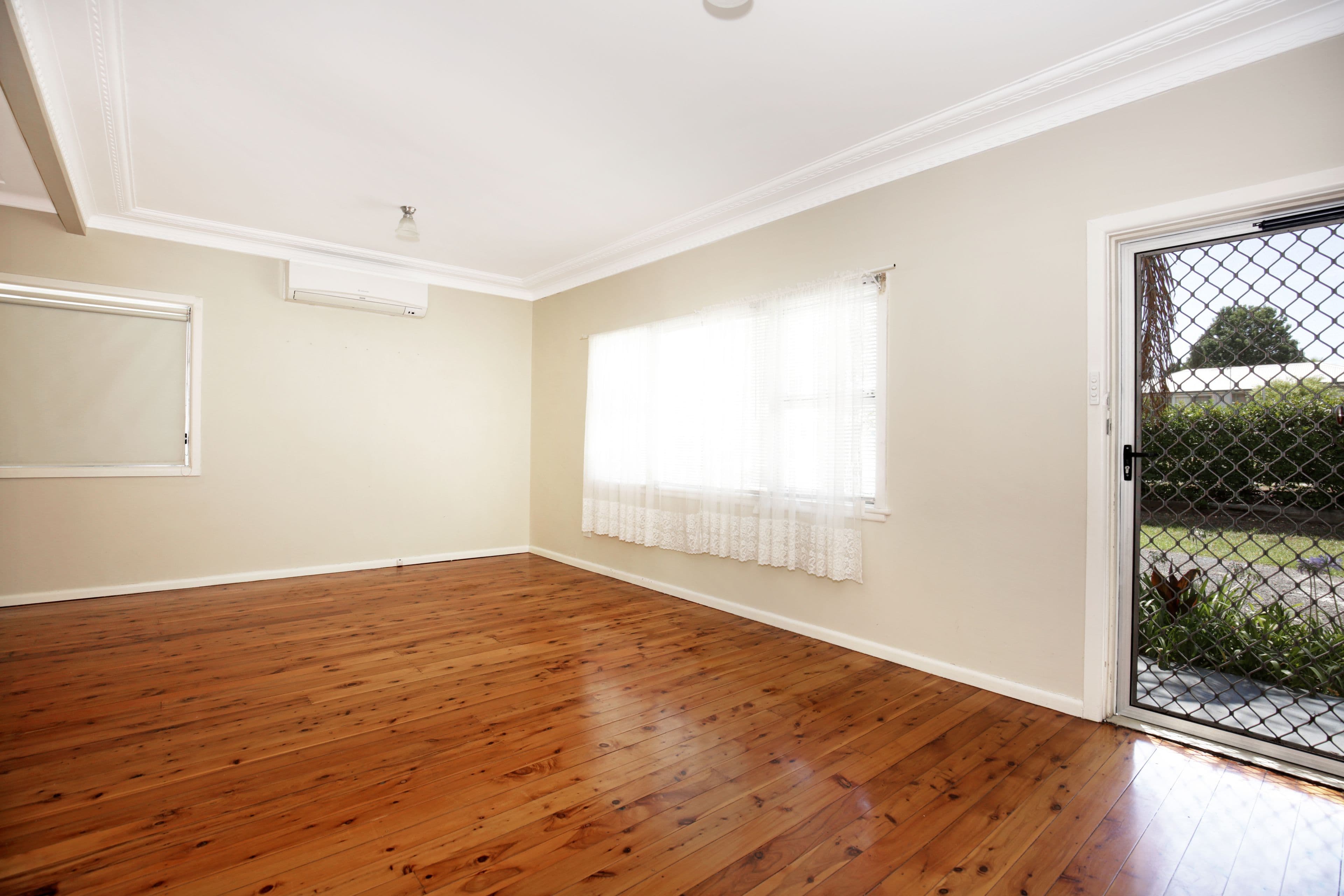 103 Wallace Street, Nowra - Thumbnail 4