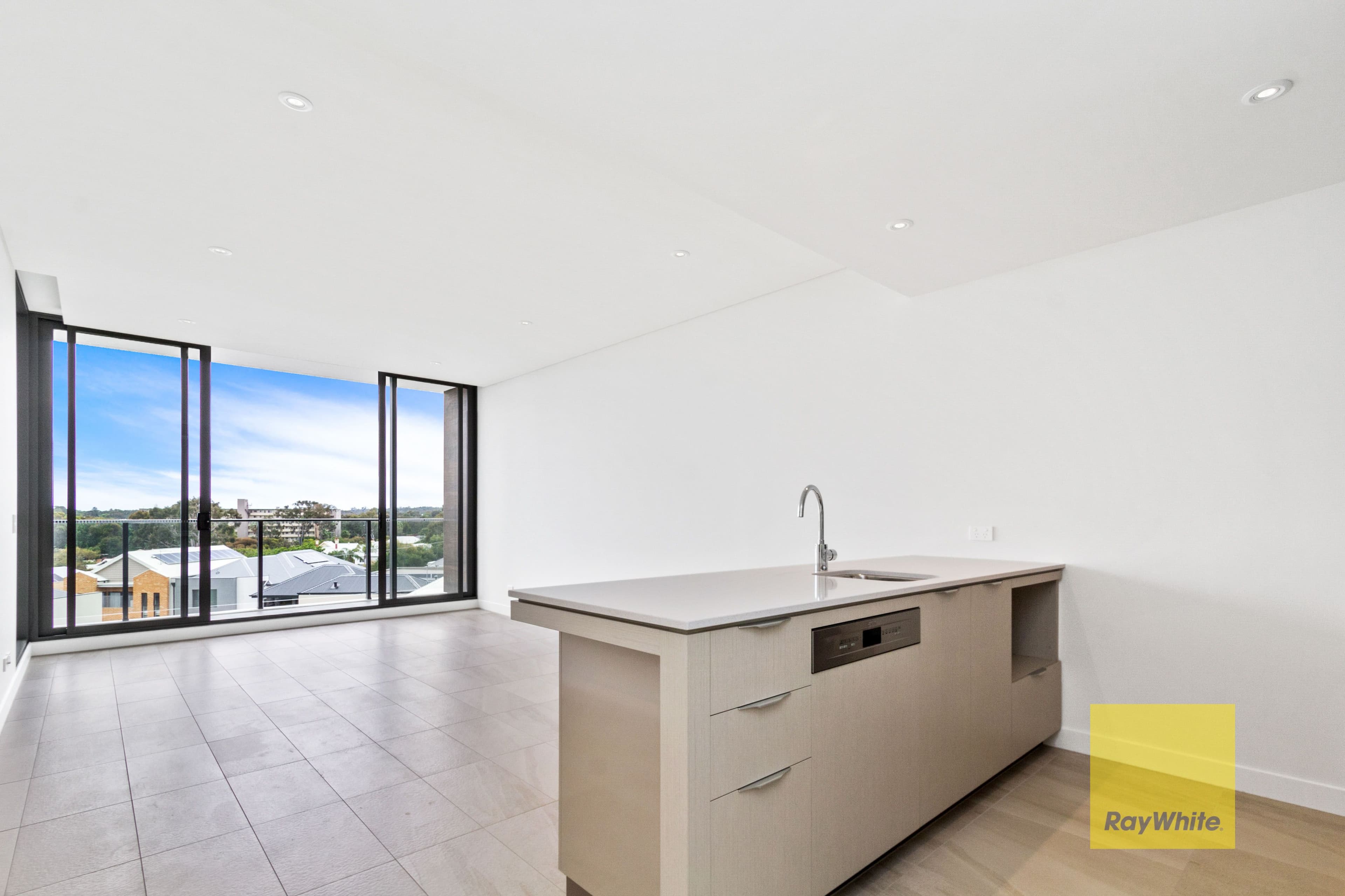 318/1 Kyle Way, Claremont WA 6010, Claremont - Thumbnail 2