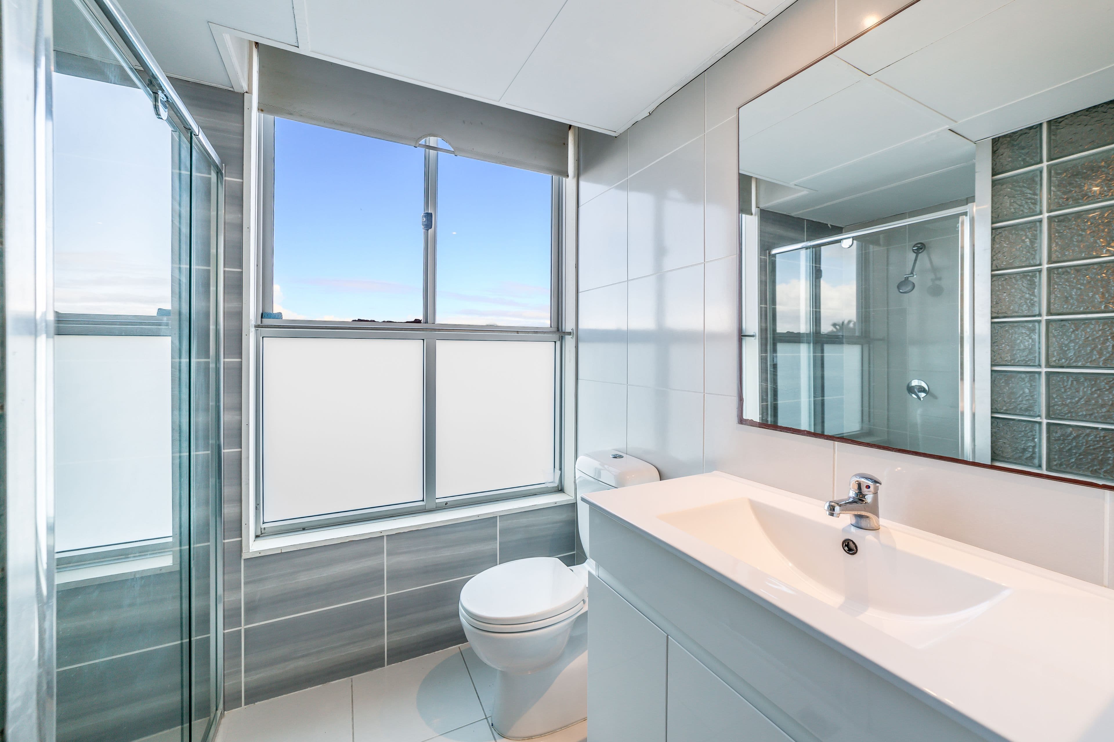 29 Northcliffe Terrace, Surfers Paradise QLD 4217, Surfers Paradise - Thumbnail 7