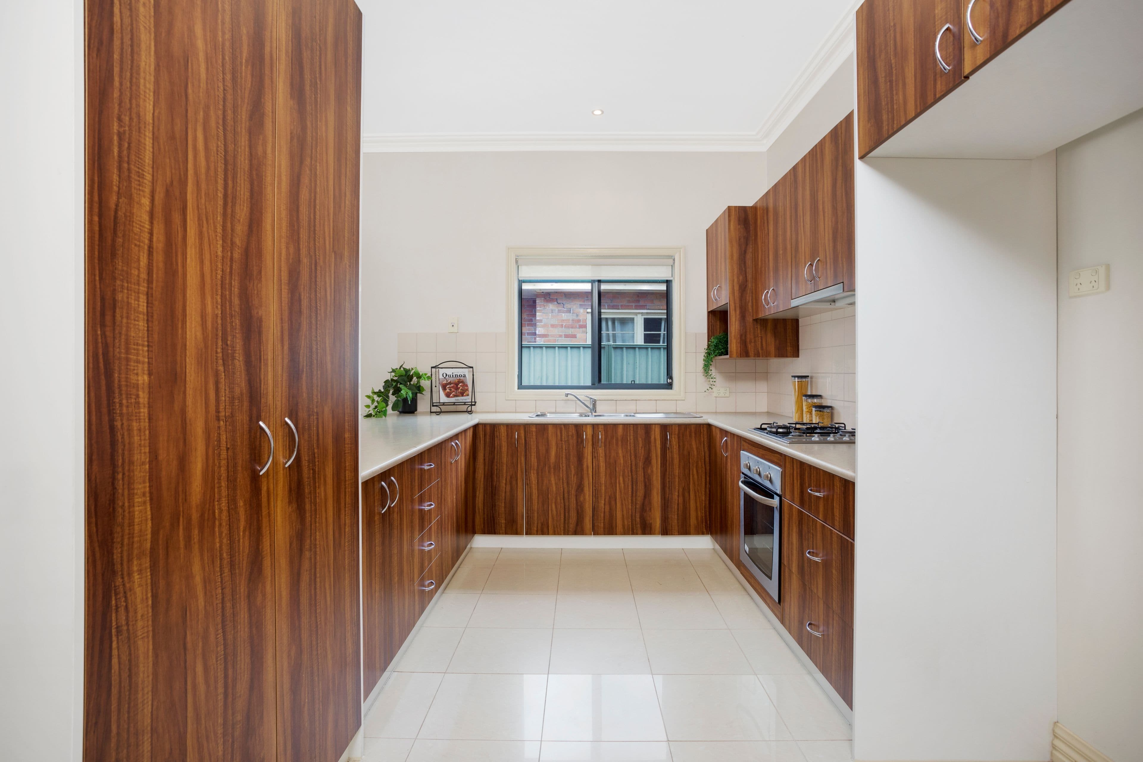 1209 Gregory Street, Lake Wendouree VIC 3350, Lake Wendouree - Thumbnail 5