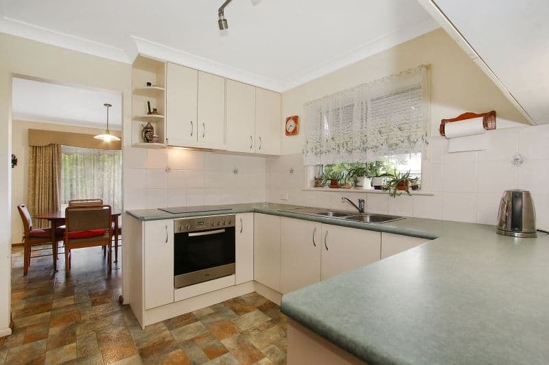 450 Bundarra Place, Lavington - Thumbnail 2