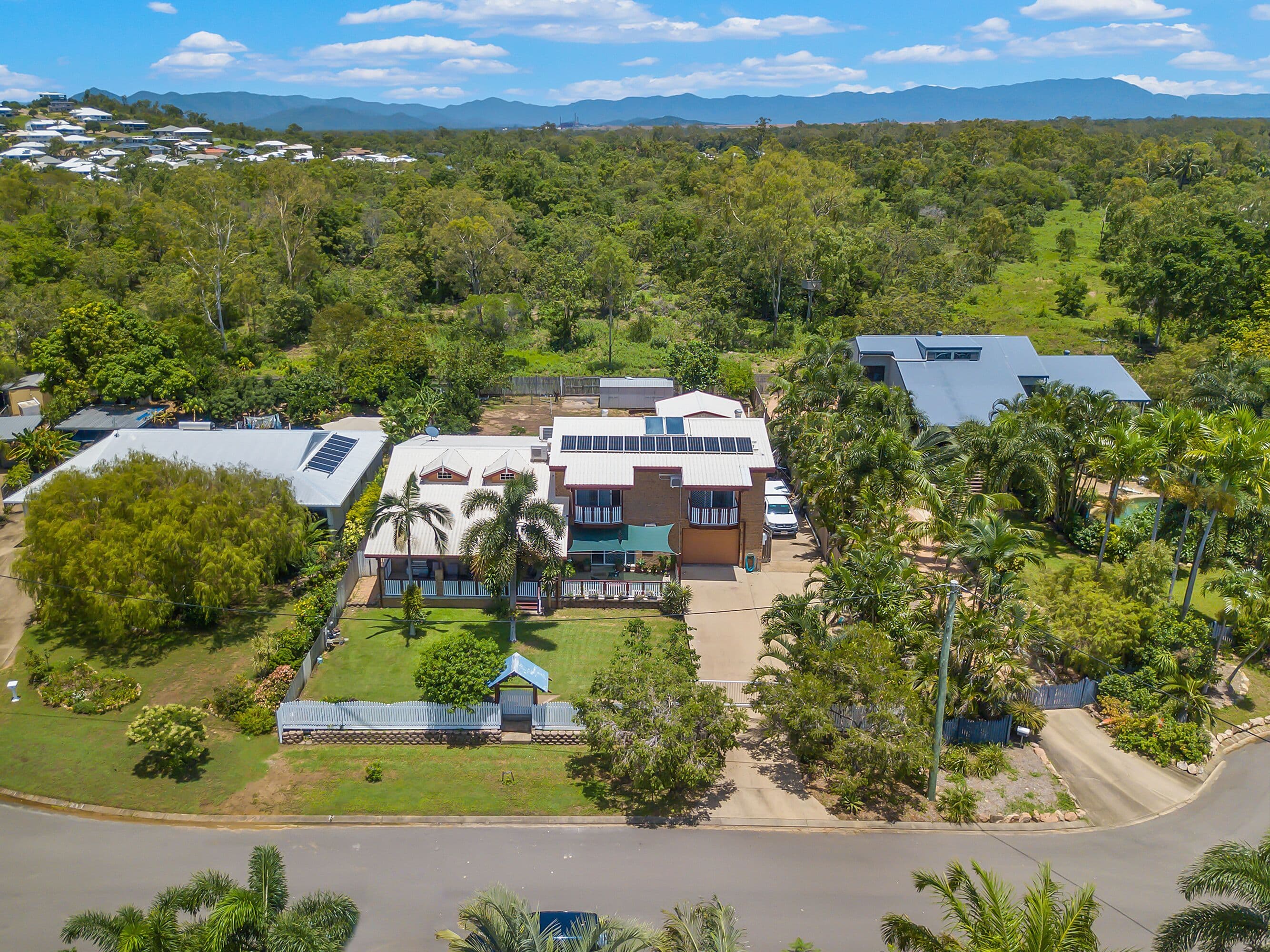 11 Hillgrove Court, Bushland Beach QLD 4818, Bushland Beach - Image 1