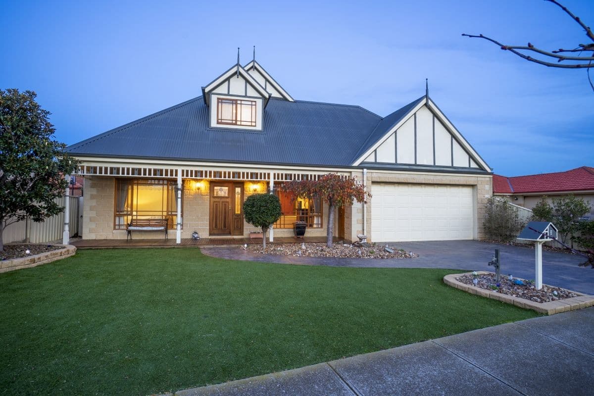 3 Yankos Drive, Werribee VIC 3030, Werribee - Thumbnail 2
