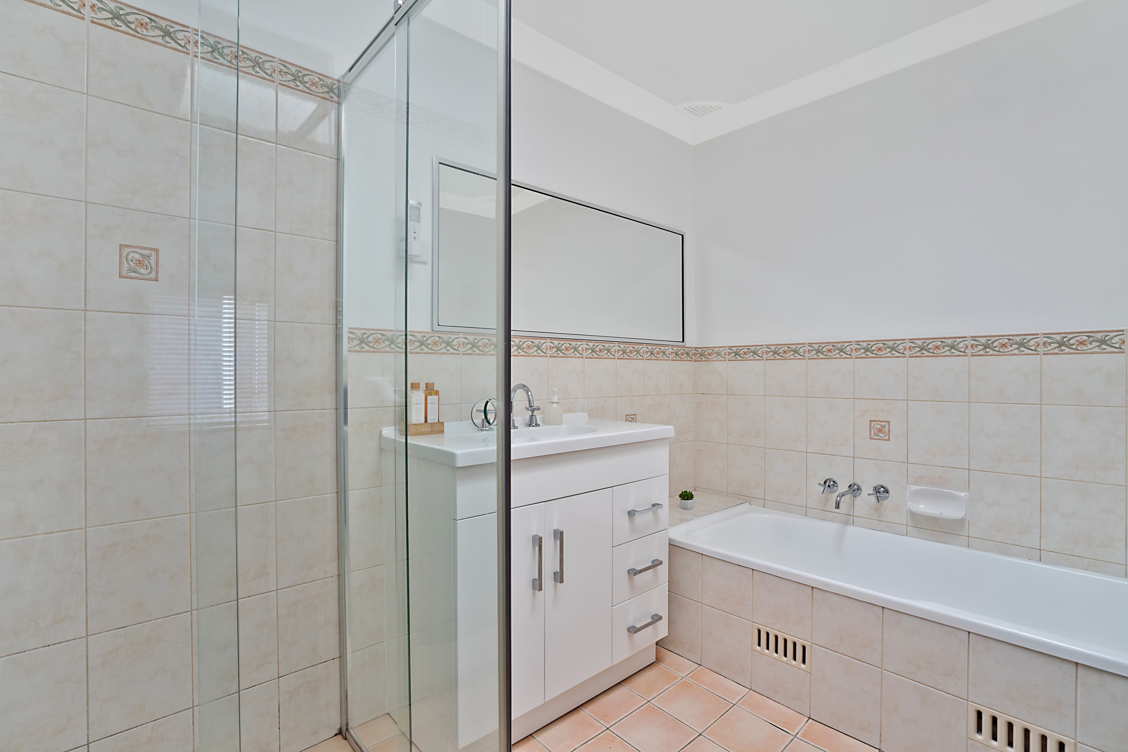 100 Paterson Road, Bolwarra NSW 2320, Bolwarra - Thumbnail 7
