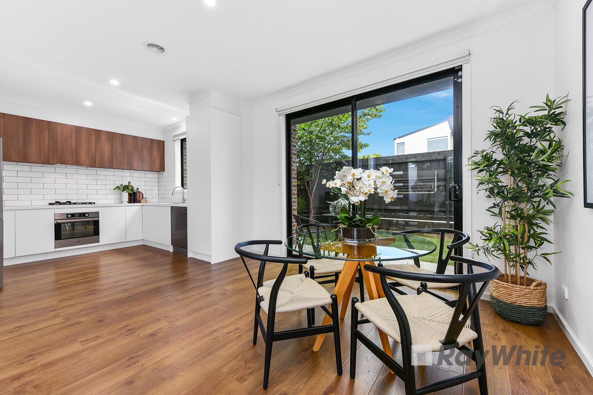 43 Carlisle Road, Hallam VIC 3803, Hallam - Thumbnail 3