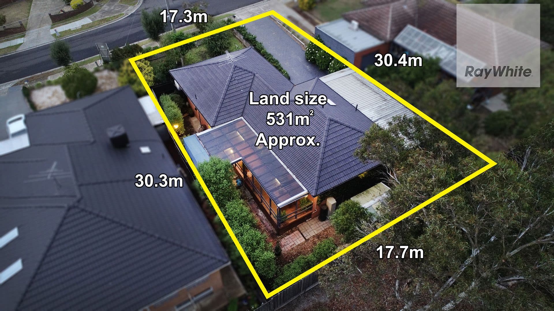 110 Clarke Drive, Gladstone Park VIC 3043, Gladstone Park - Thumbnail 2