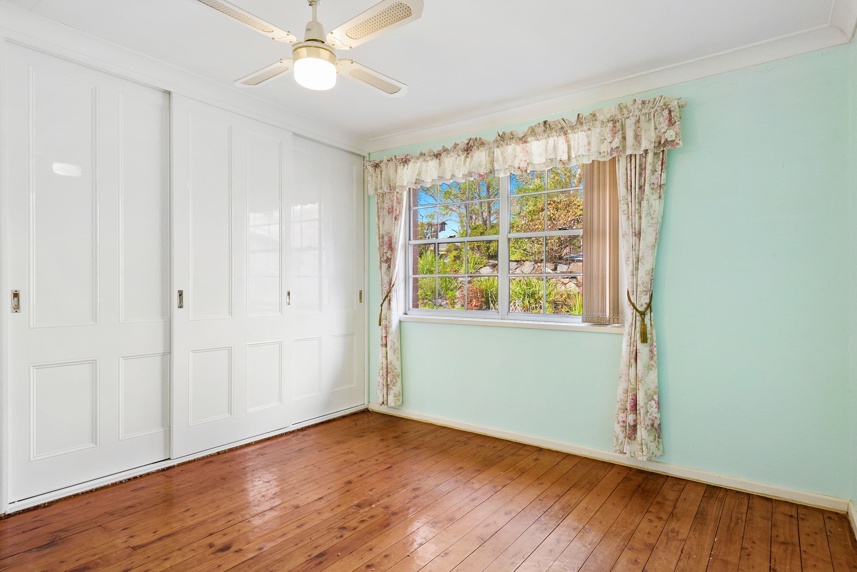 21 Waddell Crescent, Hornsby Heights - Thumbnail 6