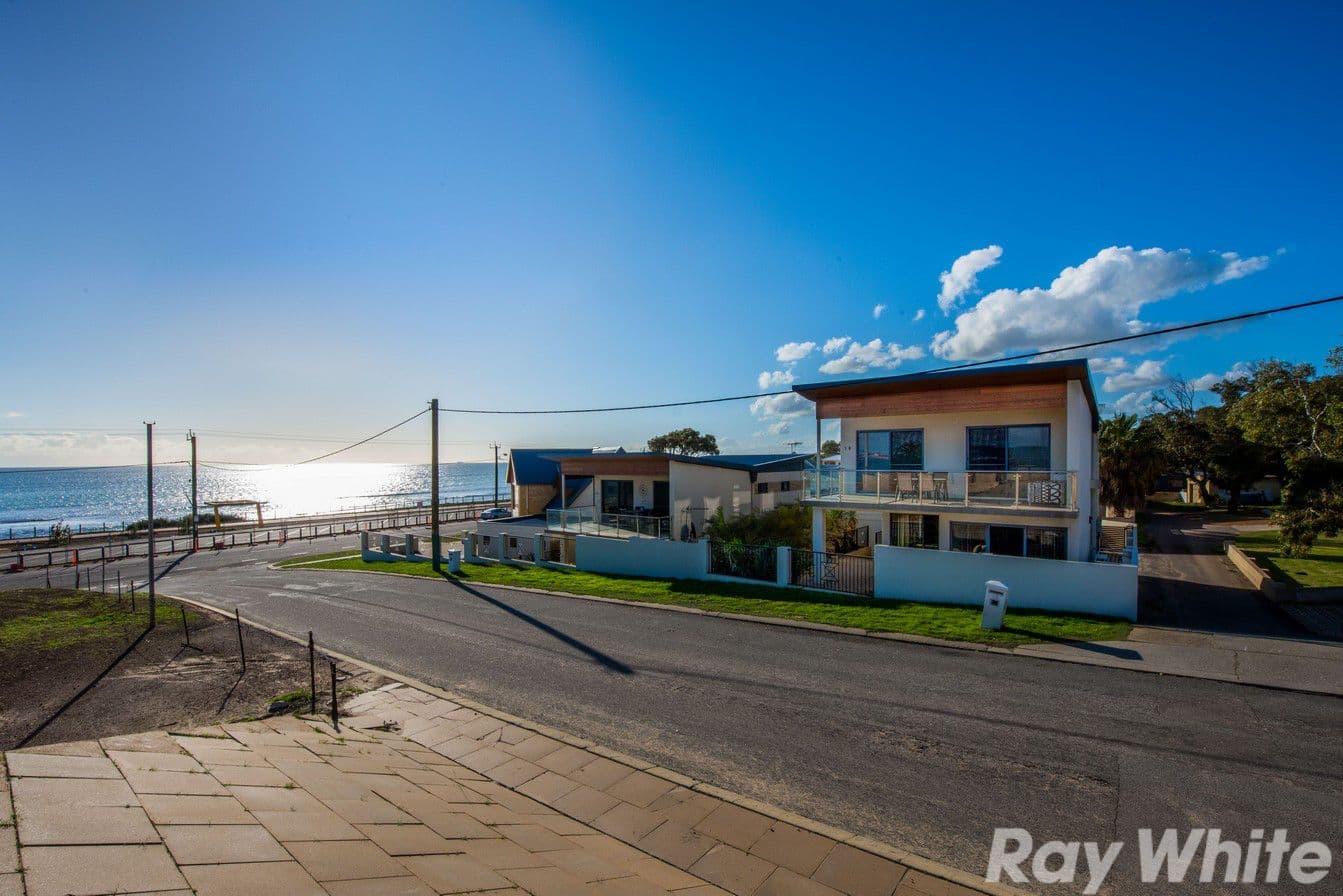 1B Adam Street, Beresford WA 6530, Beresford - Thumbnail 2