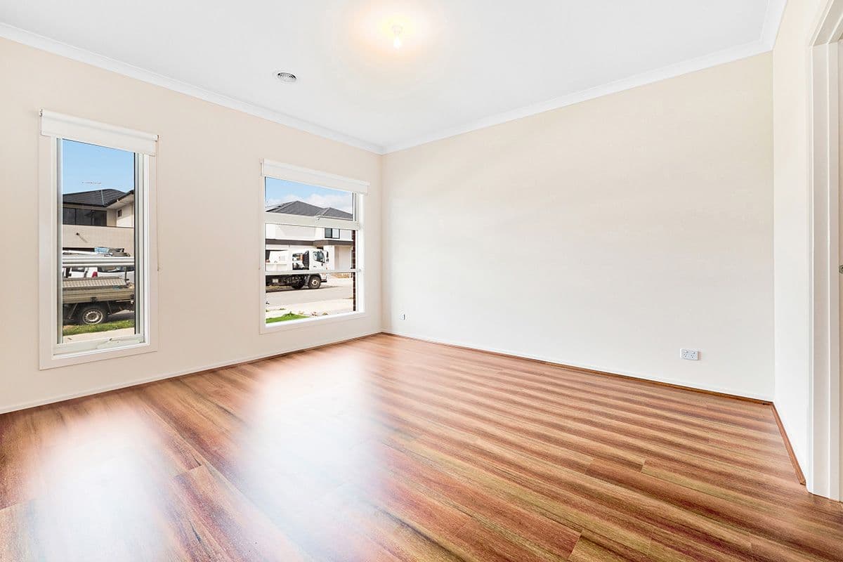 11 Bruin Street, Clyde North VIC 3978, Clyde North - Thumbnail 7