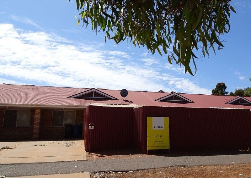 2/96 Dugan Street, Kalgoorlie WA 6430, Kalgoorlie - Image 1