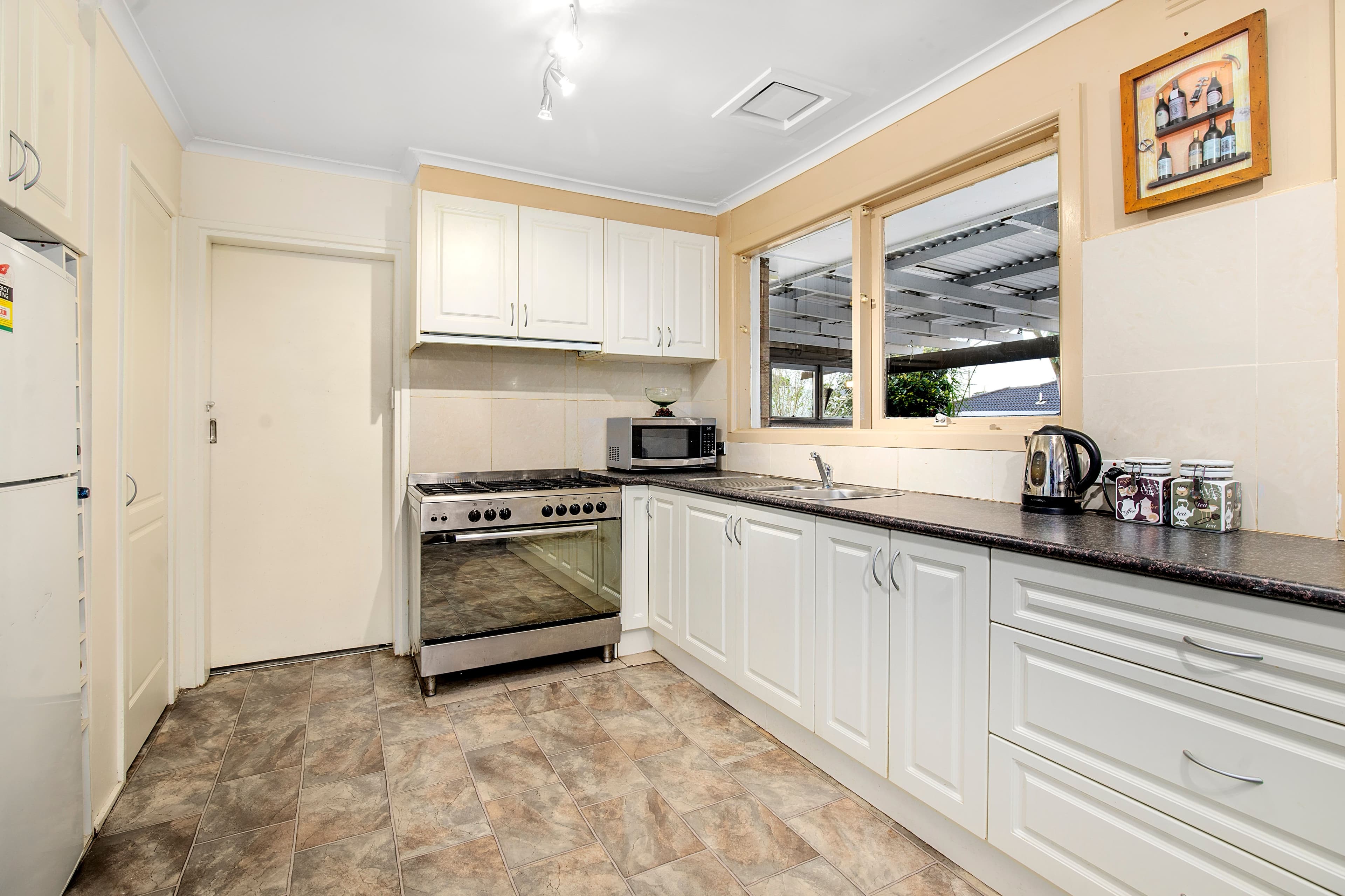 13 Linda Crescent, Ferntree Gully VIC 3156, Ferntree Gully - Thumbnail 5
