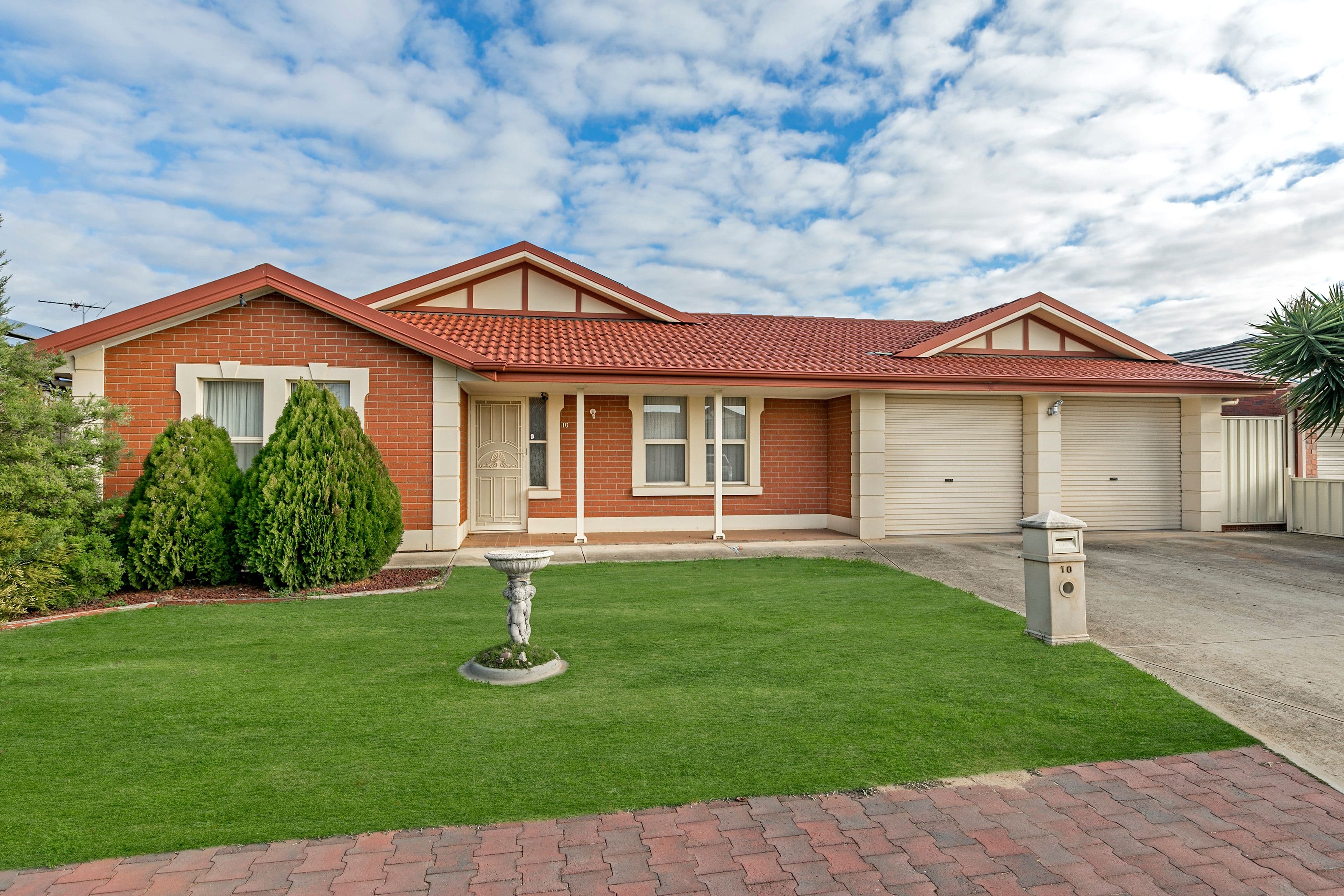 10 Greenlea Court, Munno Para West SA 5115, Munno Para West - Image 1
